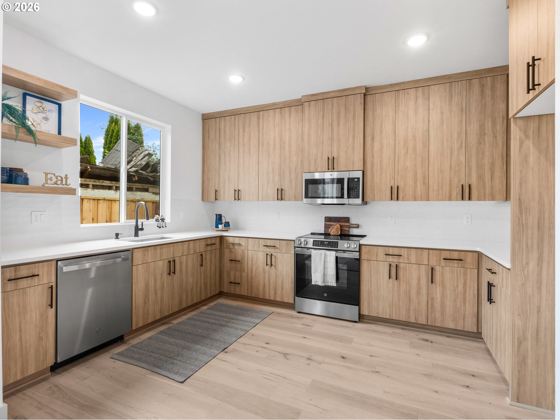 7379 N Mobile AVE, Portland, OR, 97217