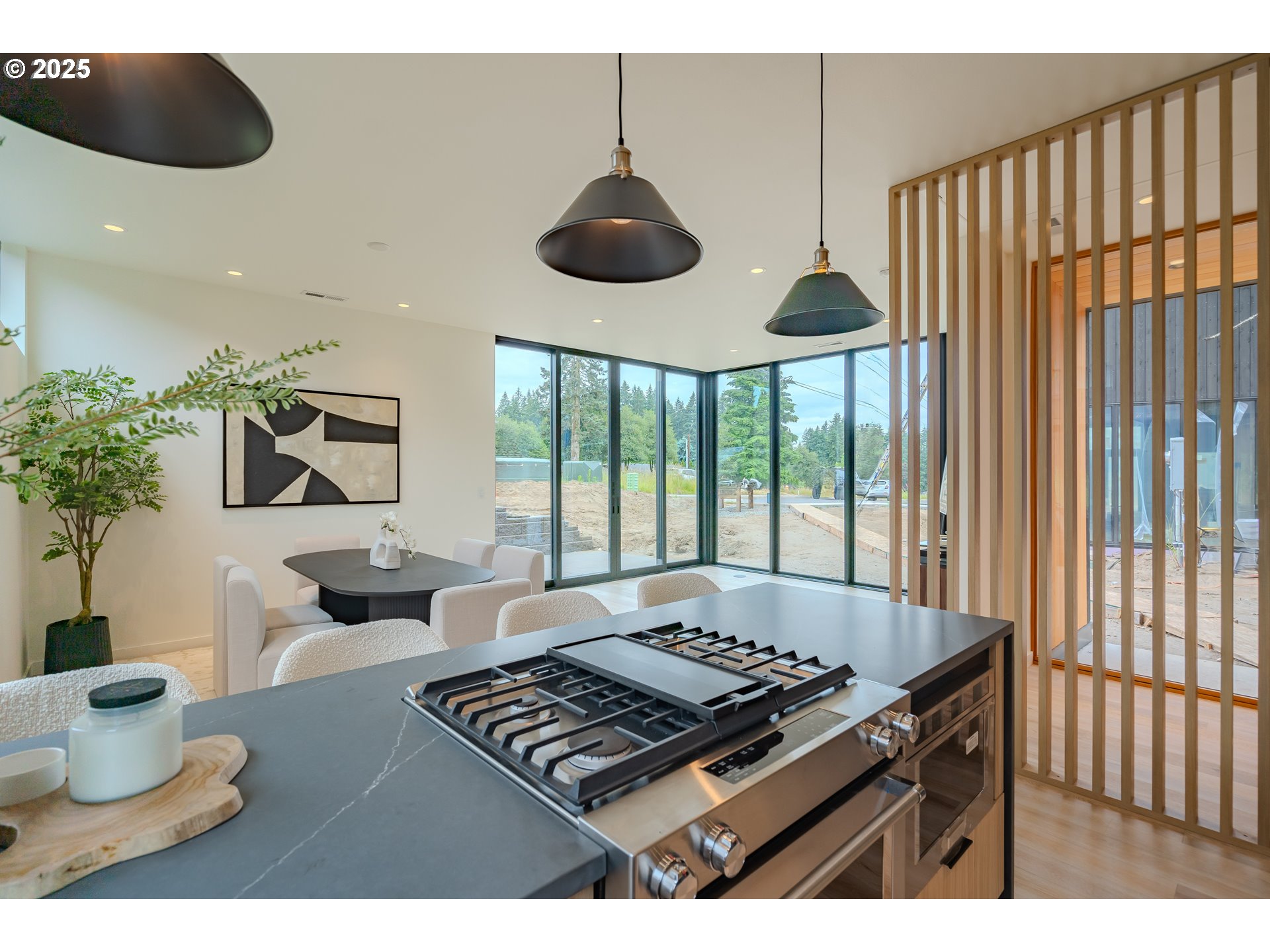 Photo #11: 667374870 Listing: Photo #11