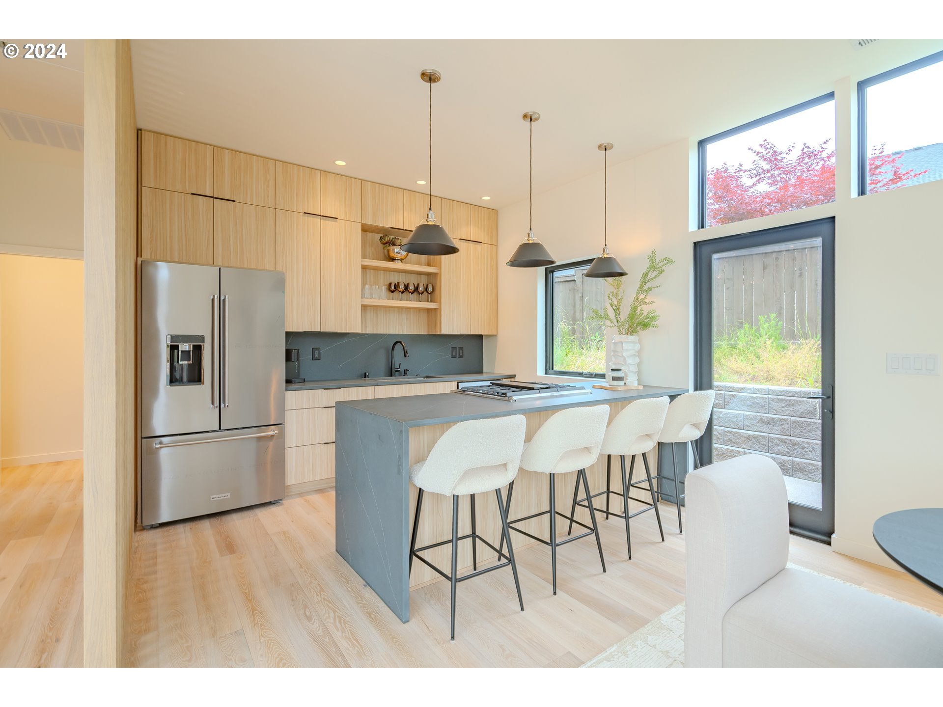 Photo #6: 667374870 Listing: Photo #6