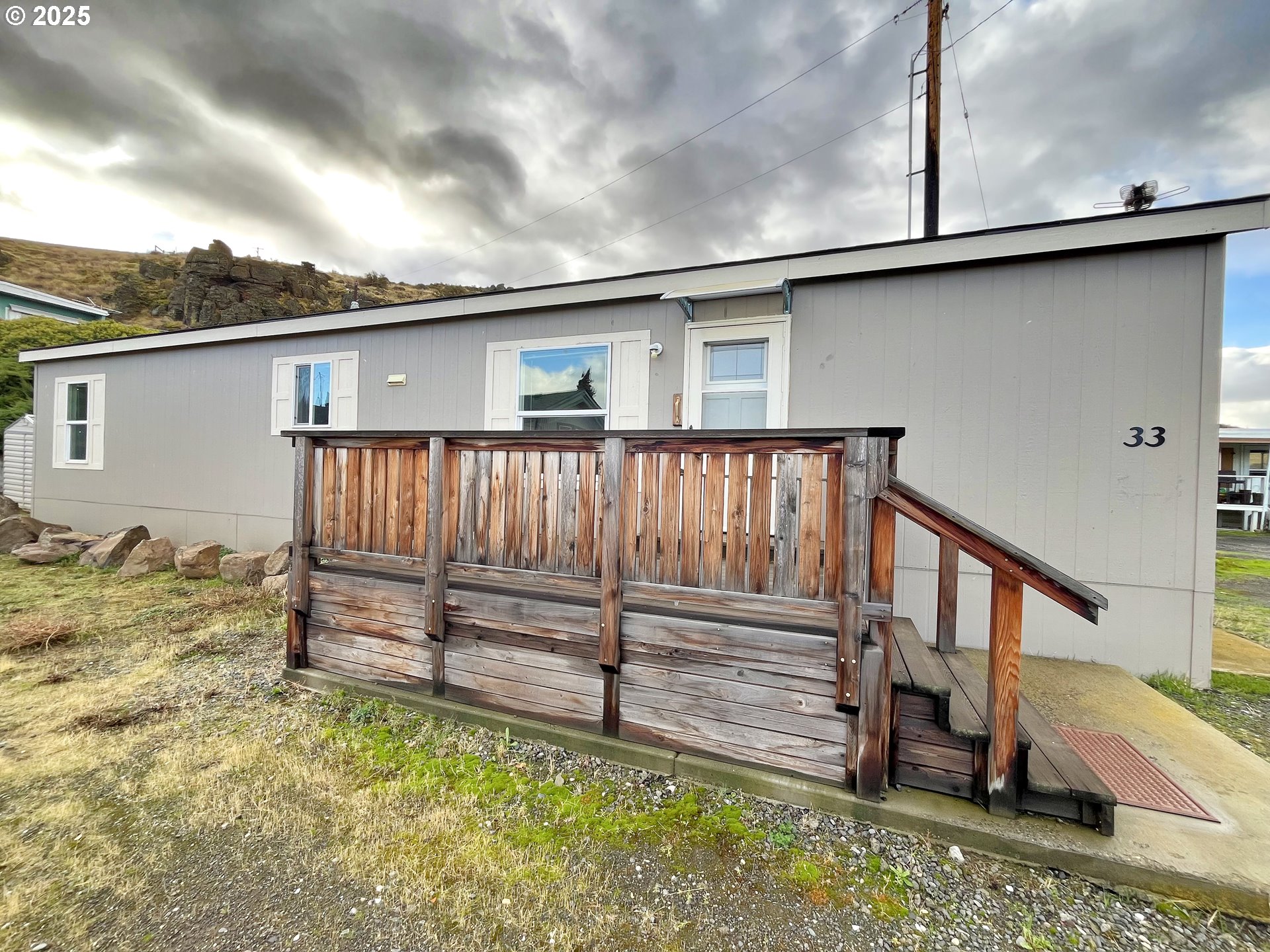 3564 E 2nd ST UNIT 33, The Dalles, OR, 97058