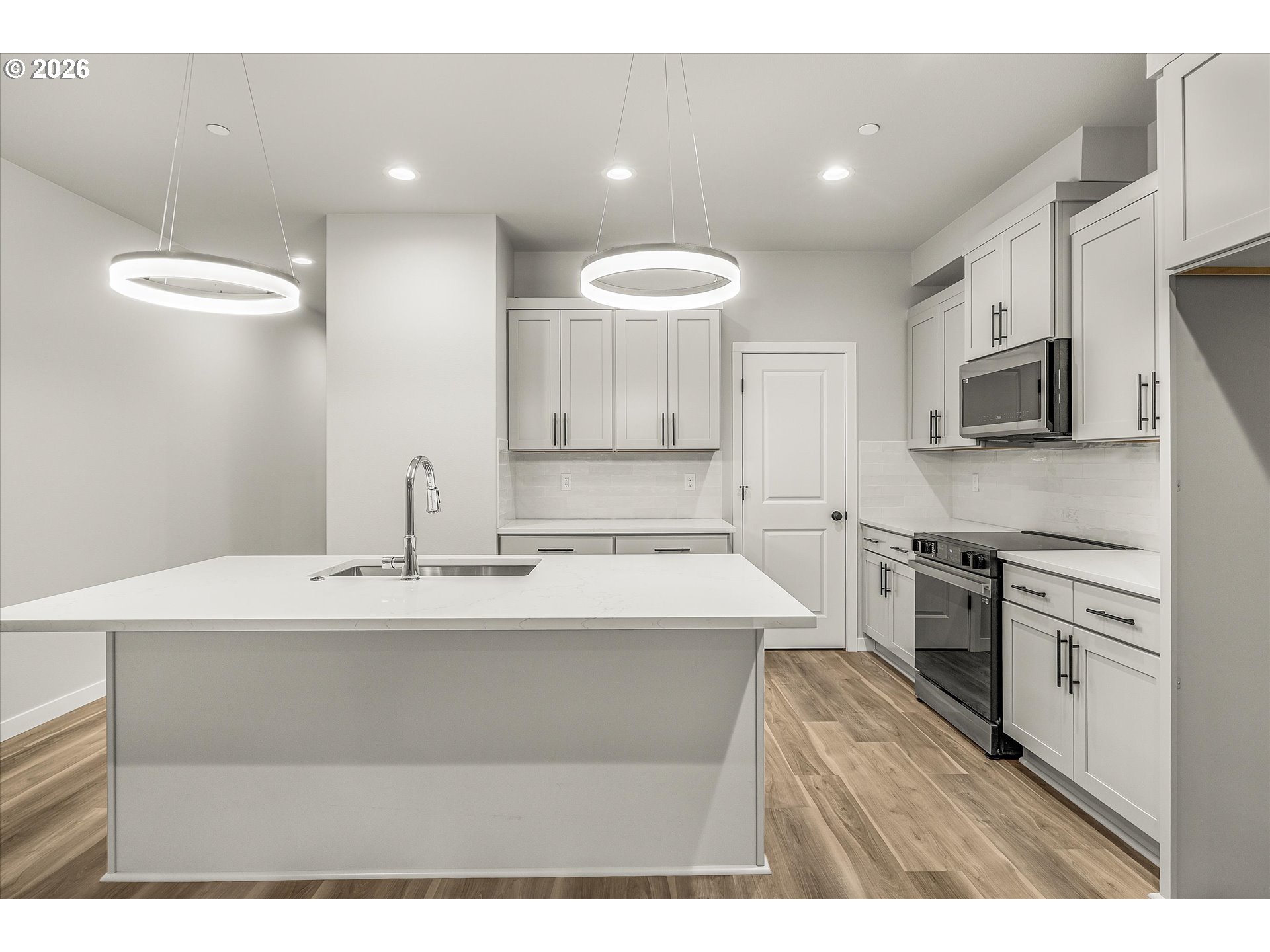 256 NW MAWRCREST AVE, Gresham, OR, 97030