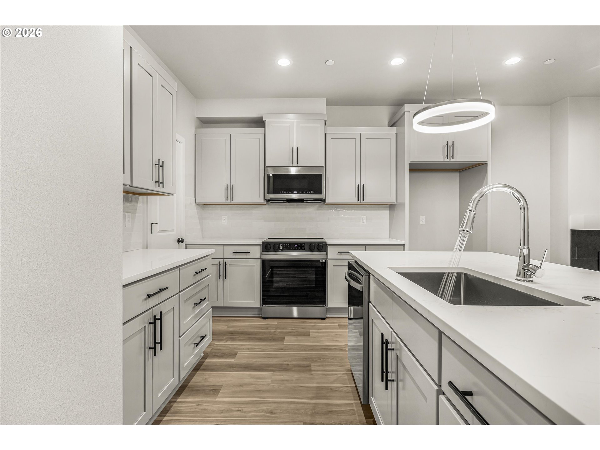 256 NW MAWRCREST AVE, Gresham, OR, 97030