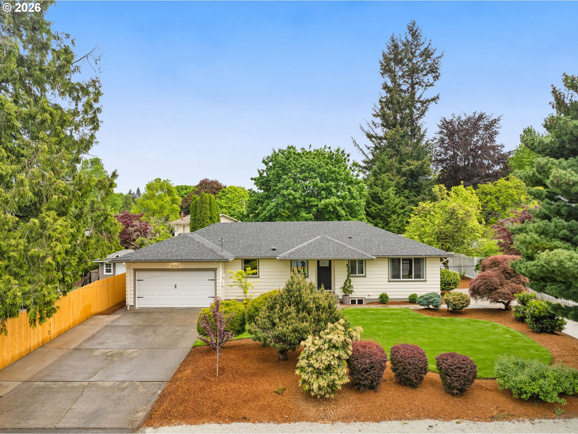 Photo of 570 NW BIRDSDALE AVE Gresham OR 97030