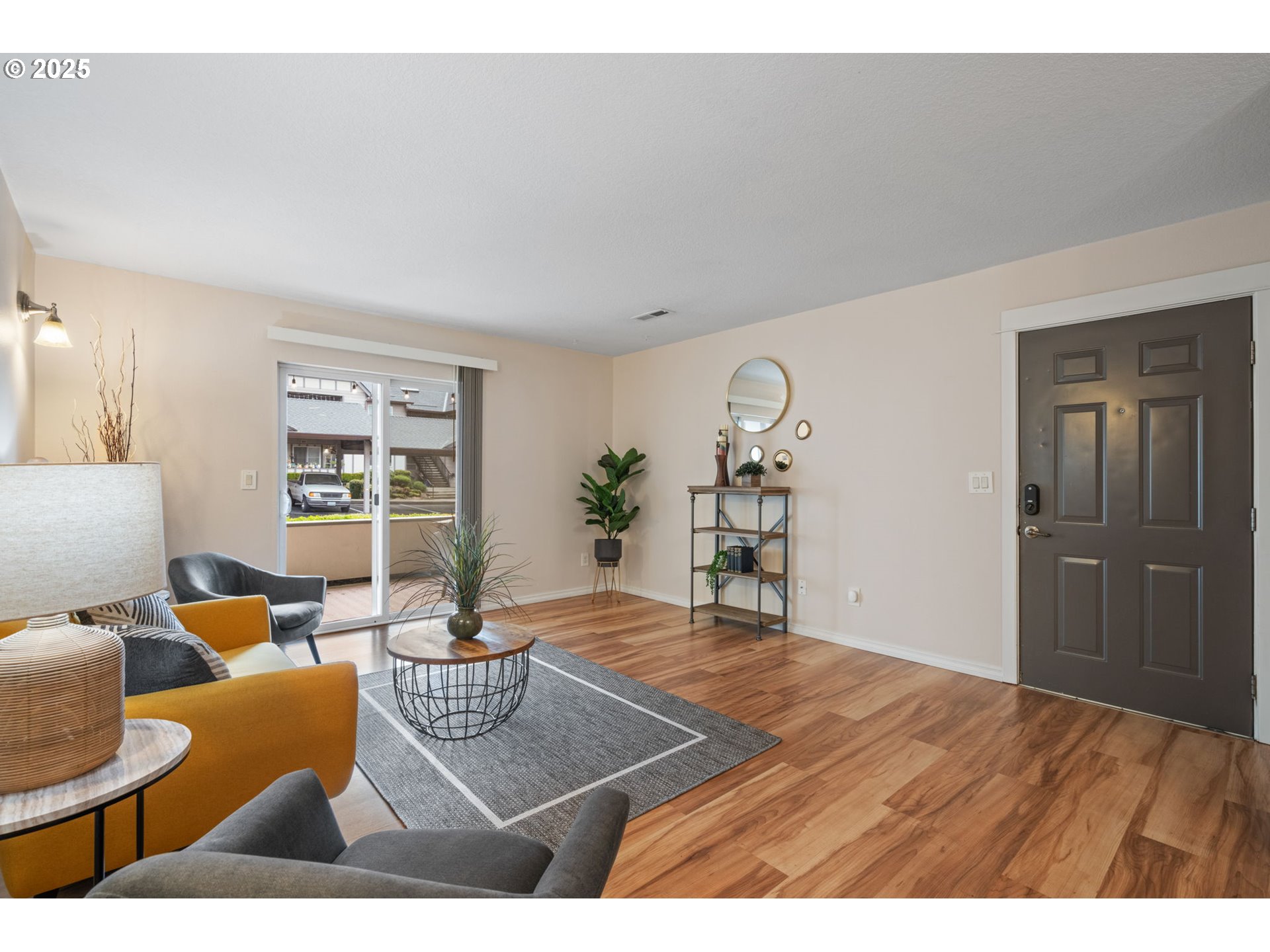 Photo #4: 669863400 Listing: Photo #4