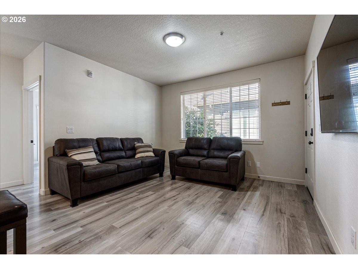 Photo #11: 670905094 Listing: Photo #11