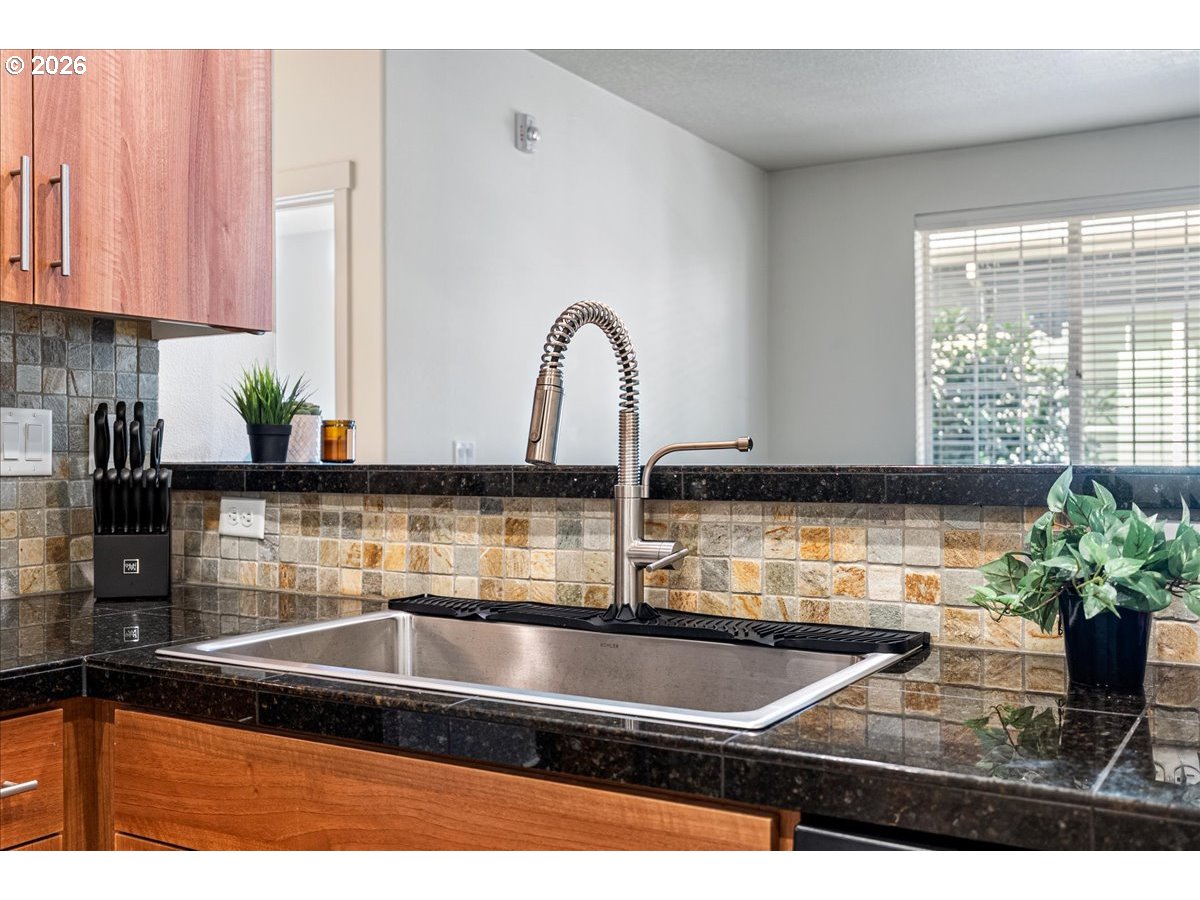 Photo #19: 670905094 Listing: Photo #19