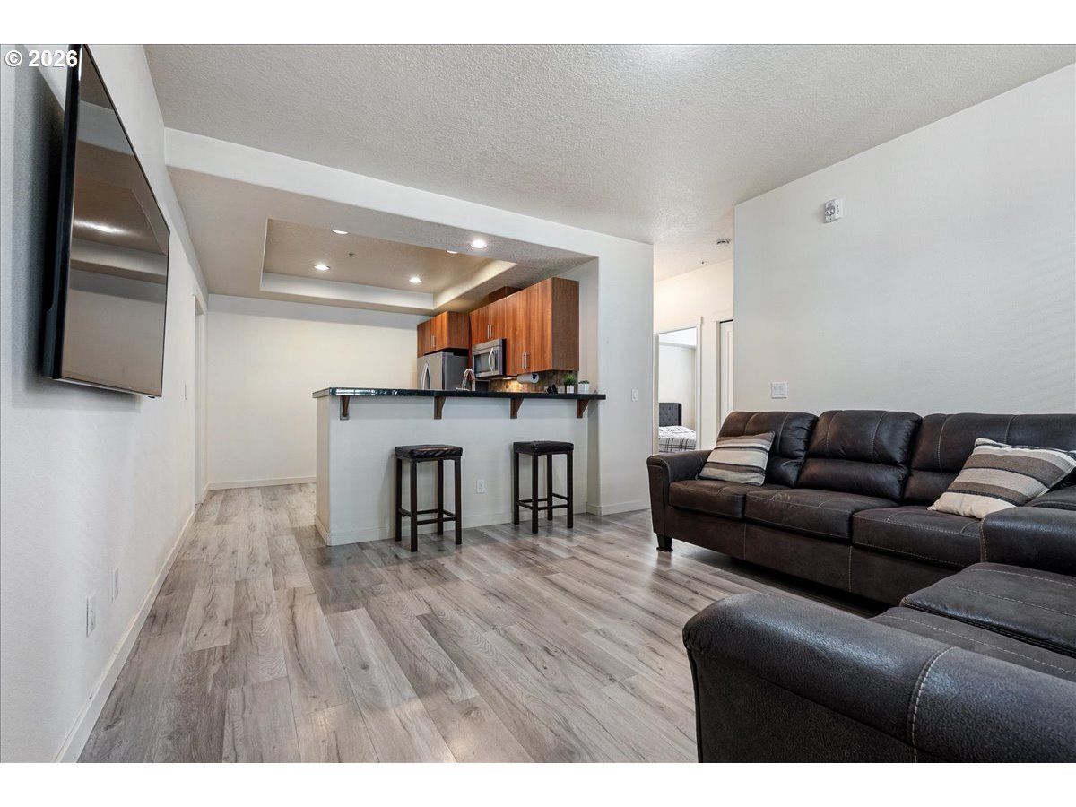 Photo #8: 670905094 Listing: Photo #8