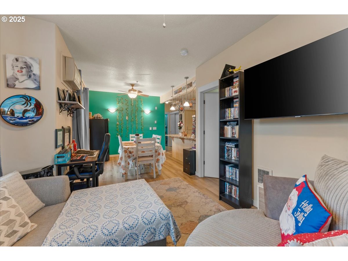 Photo #14: 671130951 Listing: Photo #14