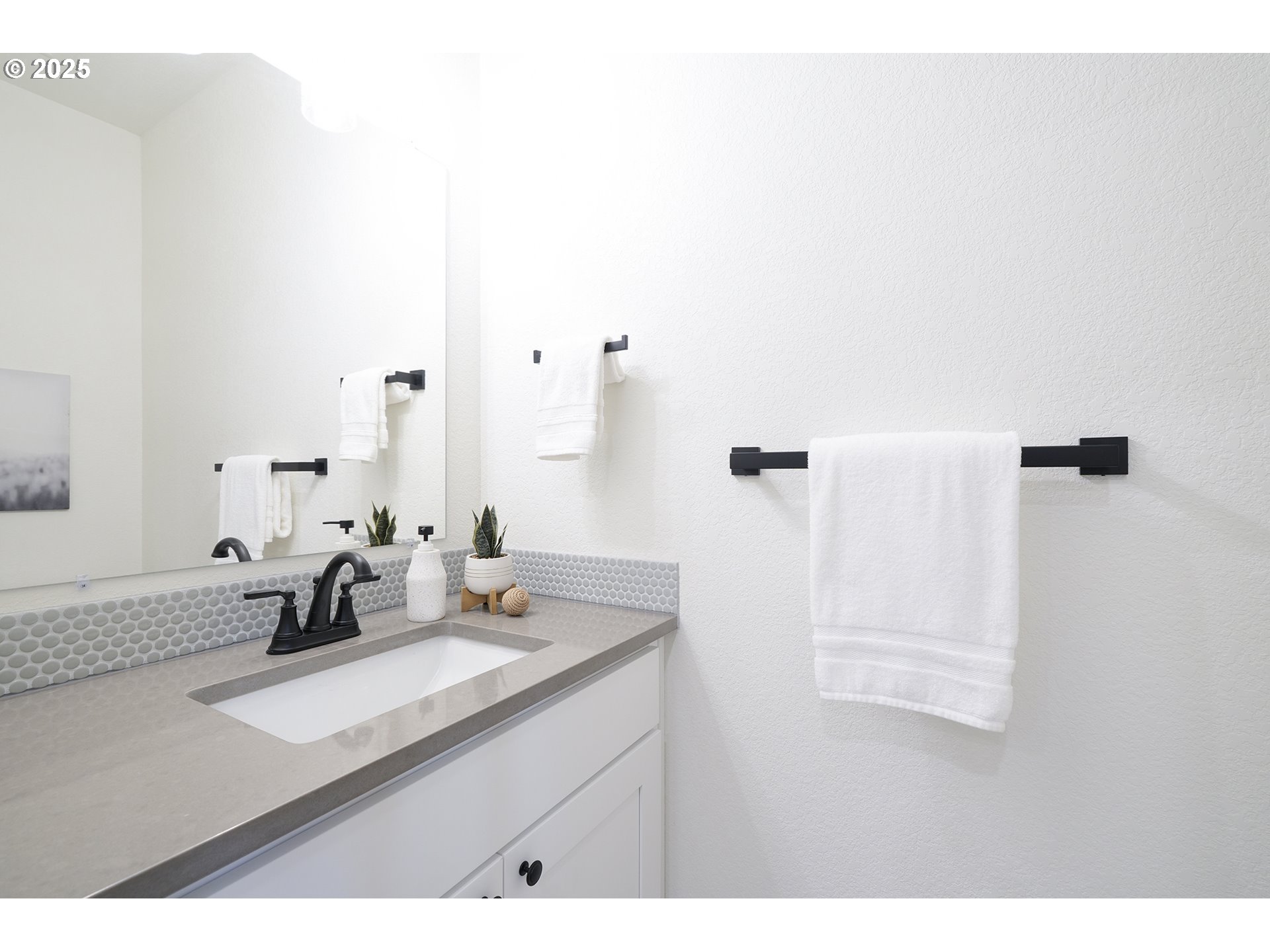 Photo #12: 671352621 Listing: Photo #12