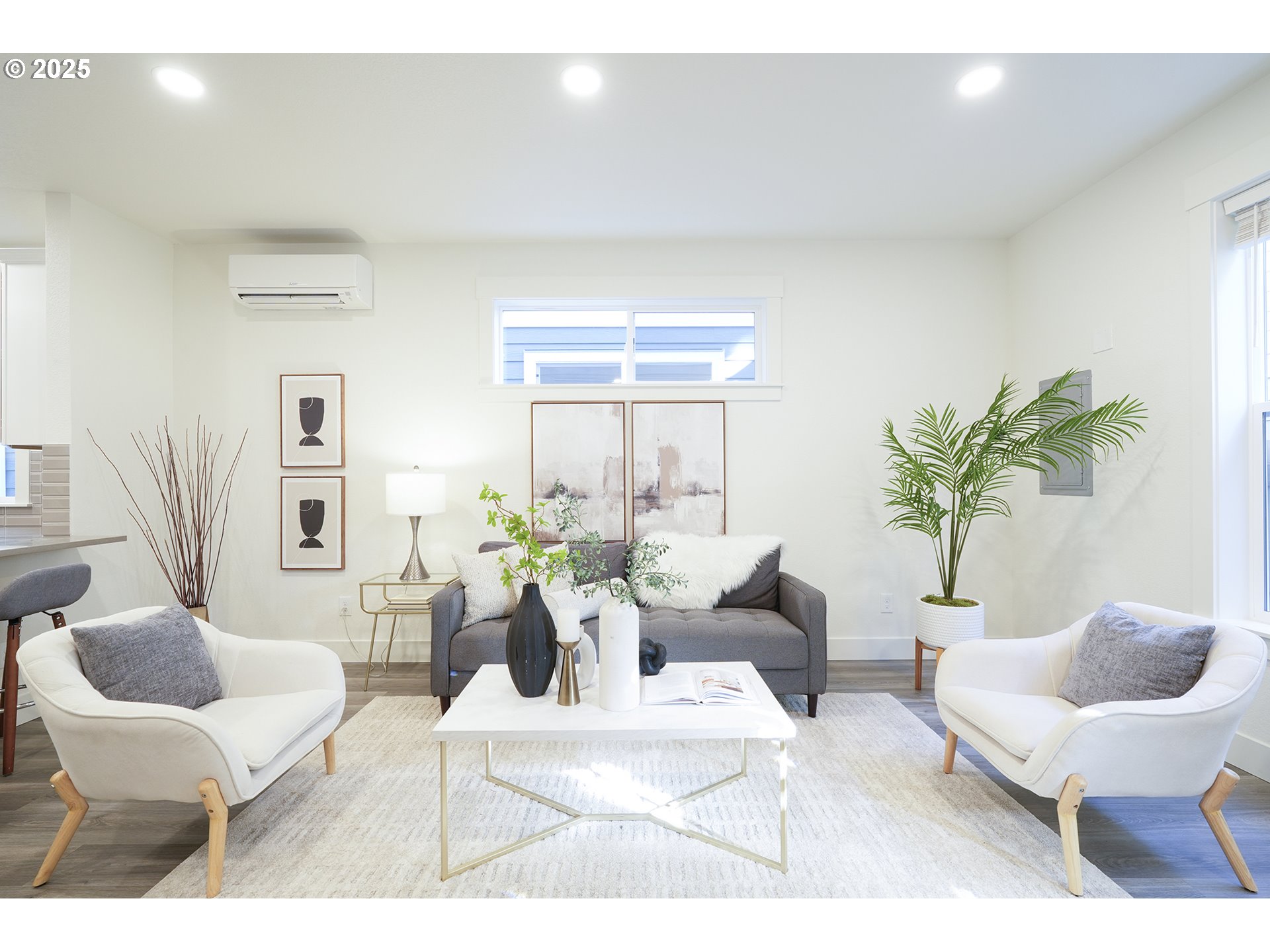 Photo #5: 671352621 Listing: Photo #5