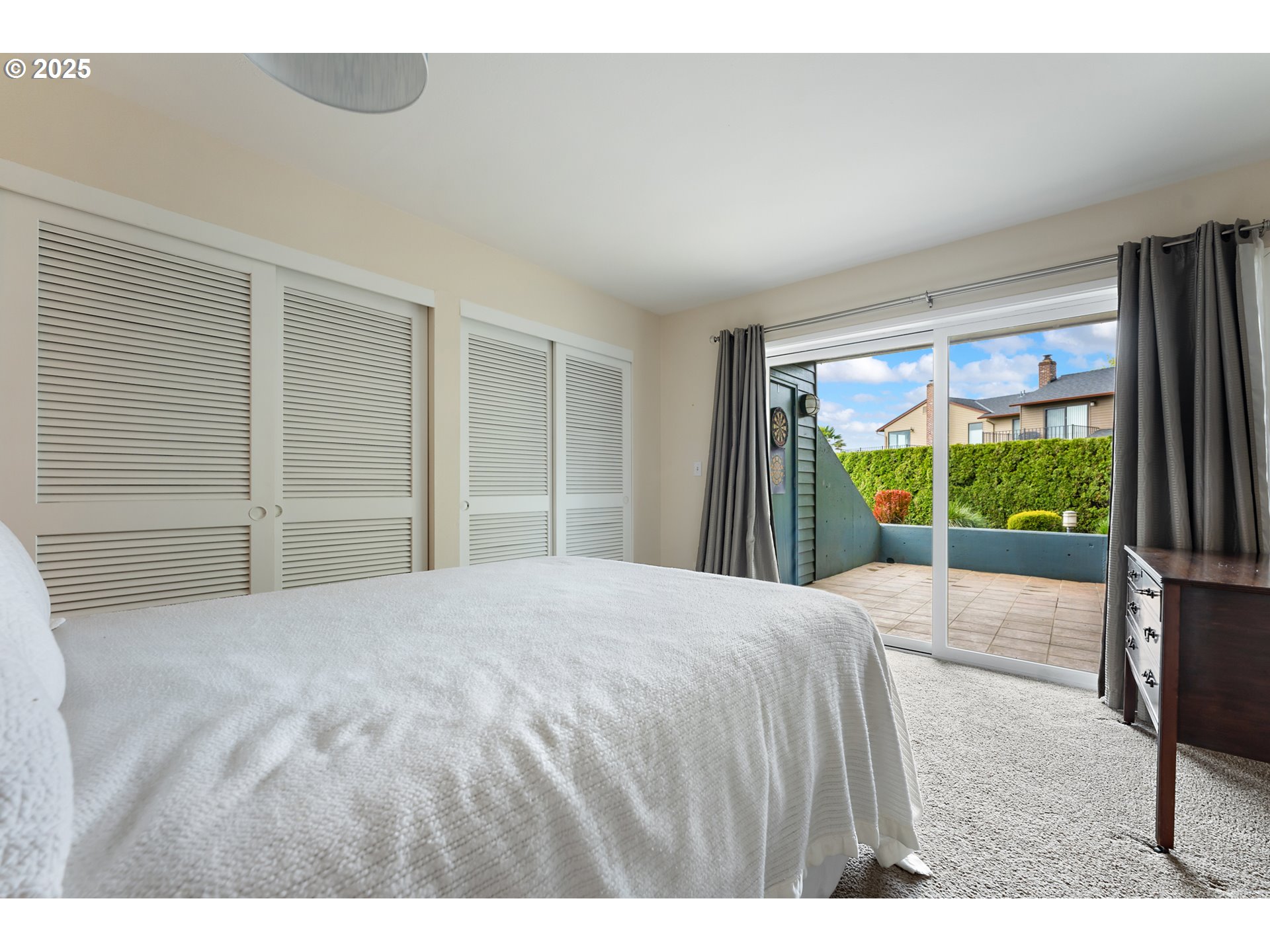 Photo #12: 671810928 Listing: Photo #12