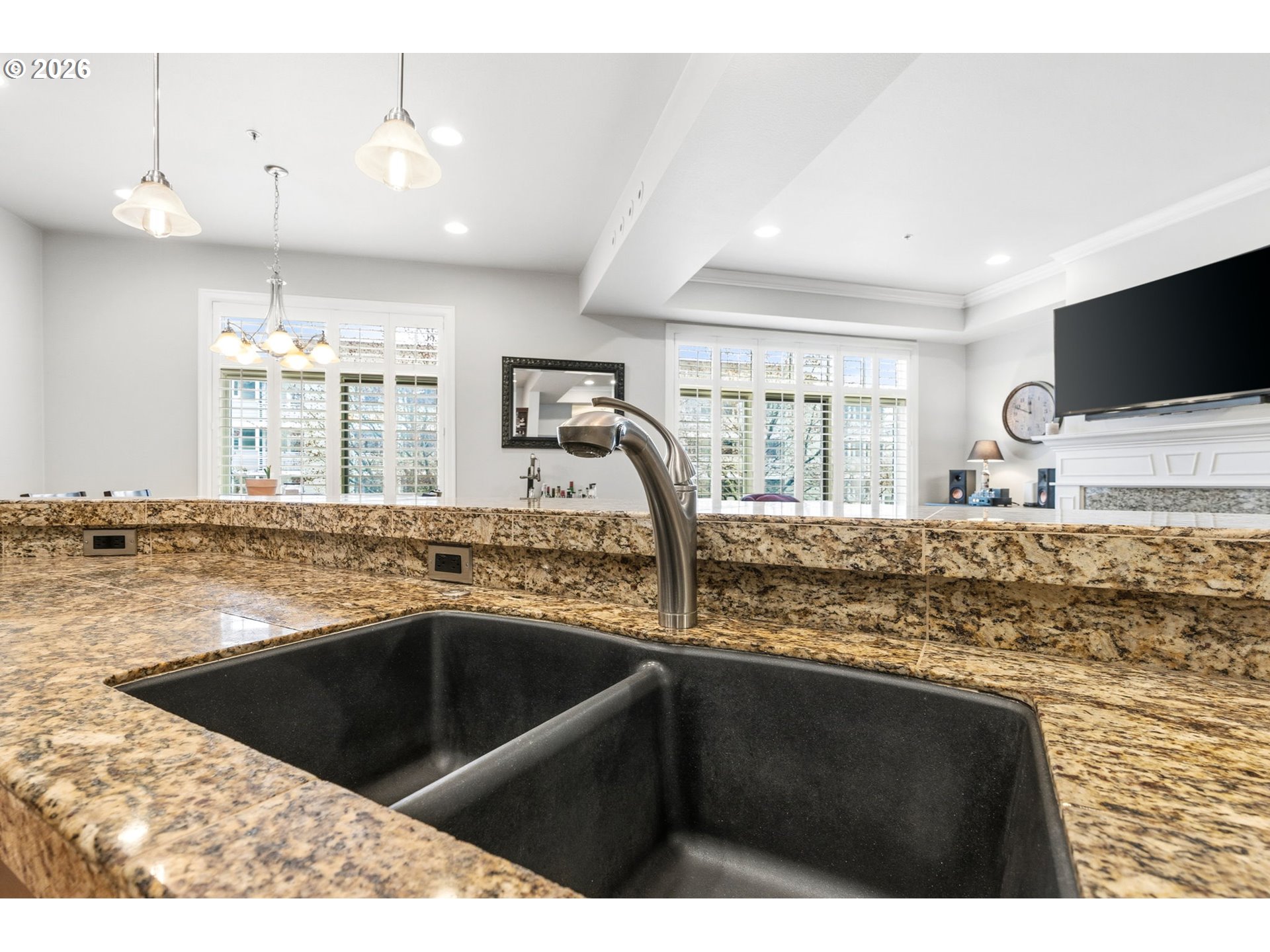 Photo #9: 672161664 Listing: Photo #9