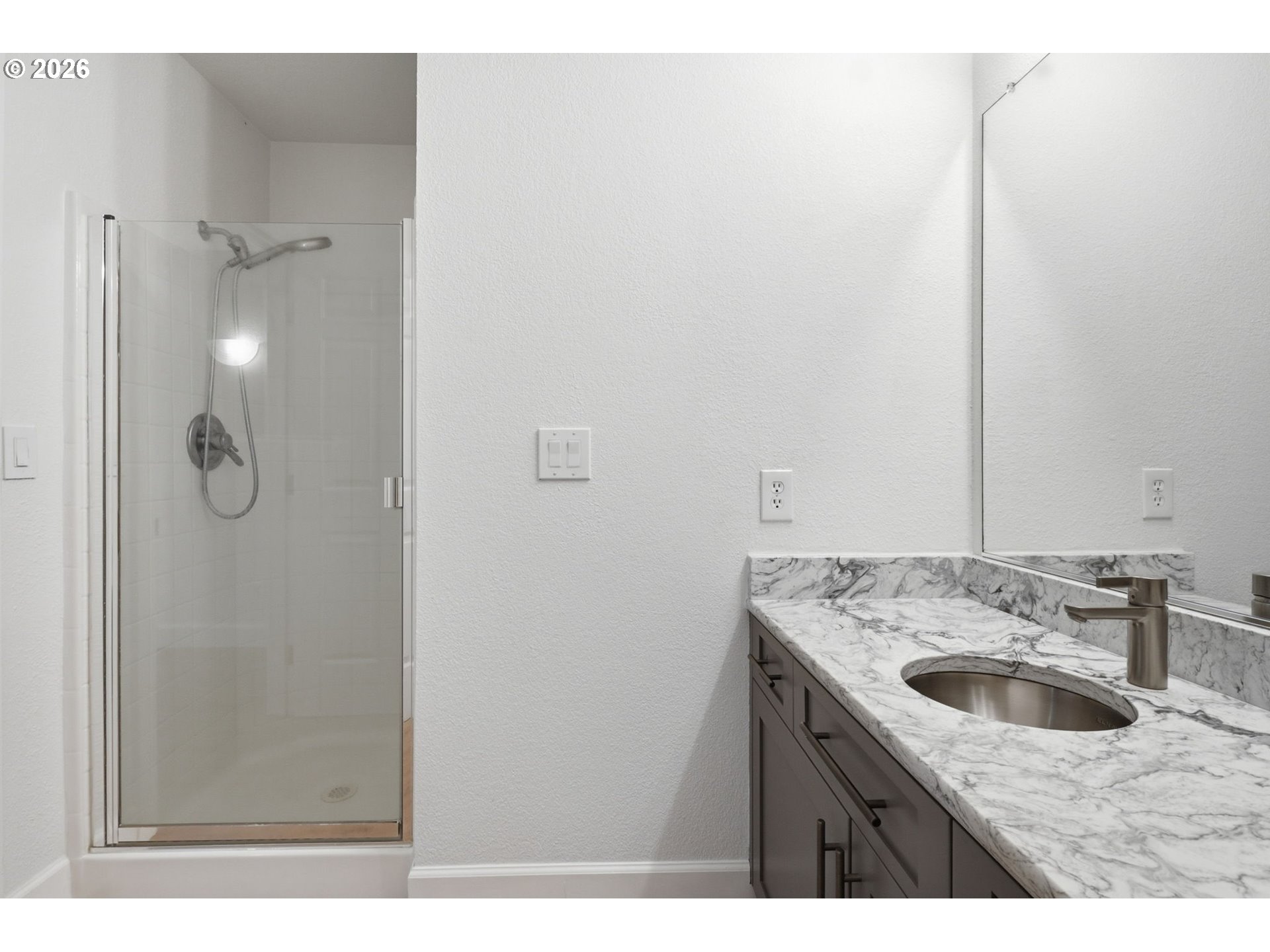 Photo #12: 672186473 Listing: Photo #12