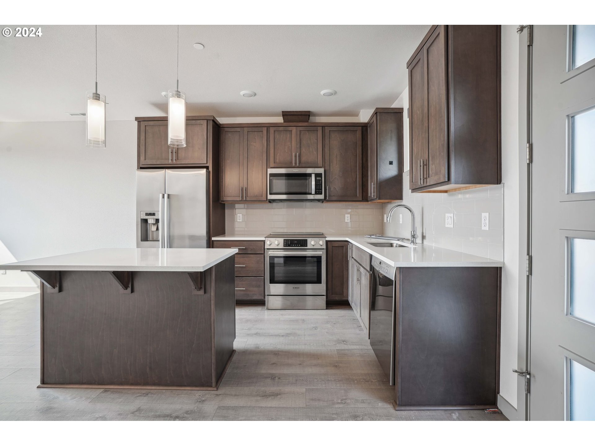 Photo #17: 672606941 Listing: Photo #17