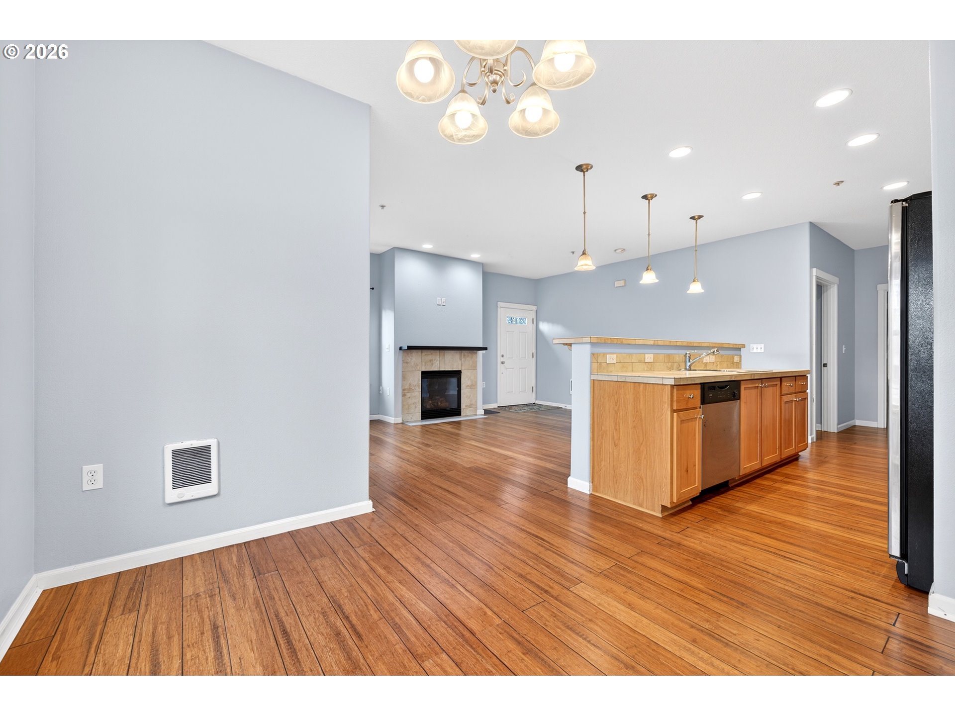 Photo #14: 673064992 Listing: Photo #14