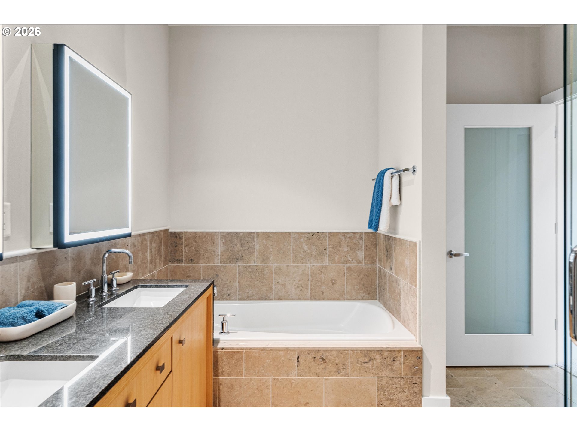 Photo #25: 673099832 Listing: Photo #25