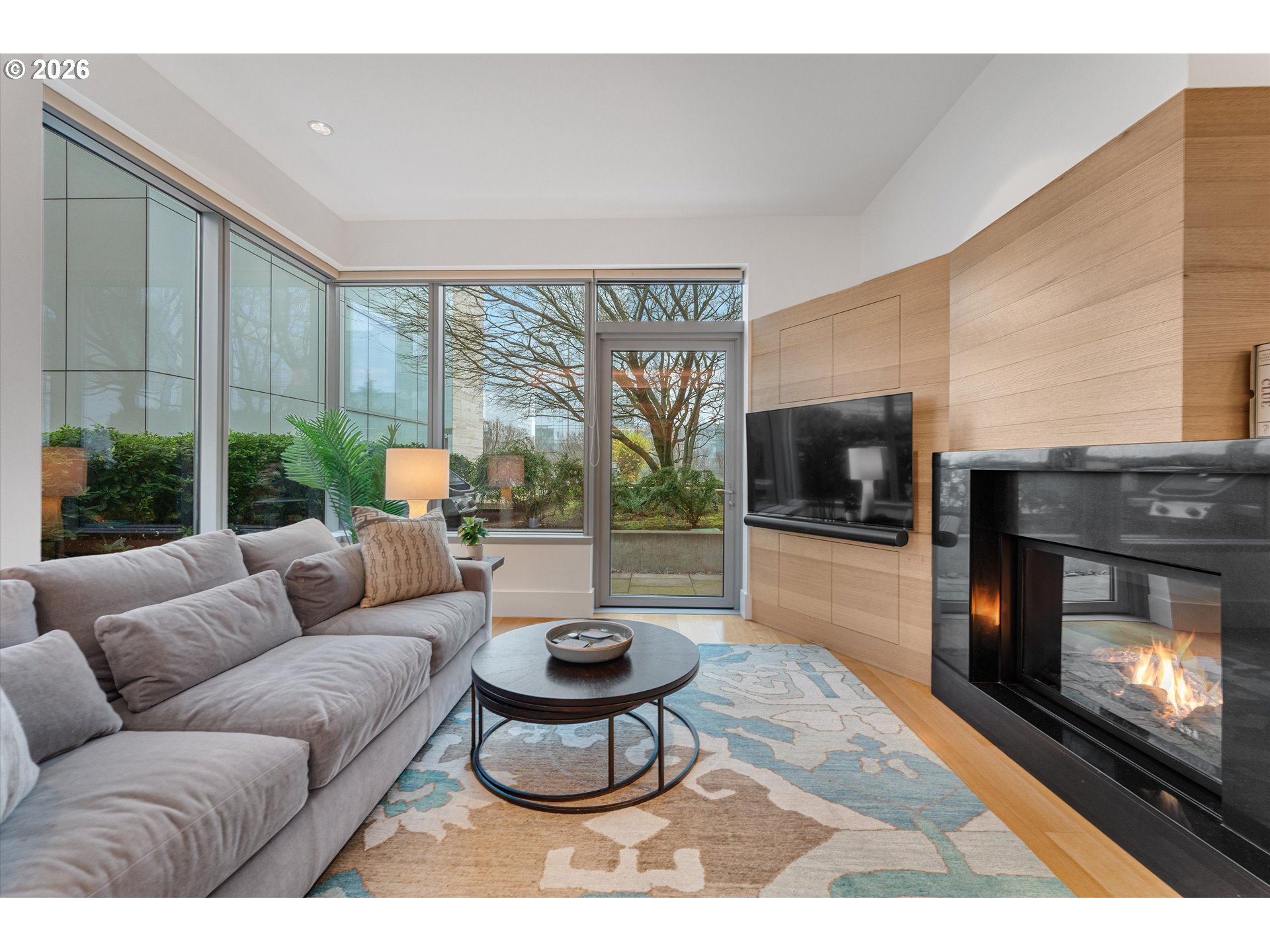 Photo #4: 673099832 Listing: Photo #4