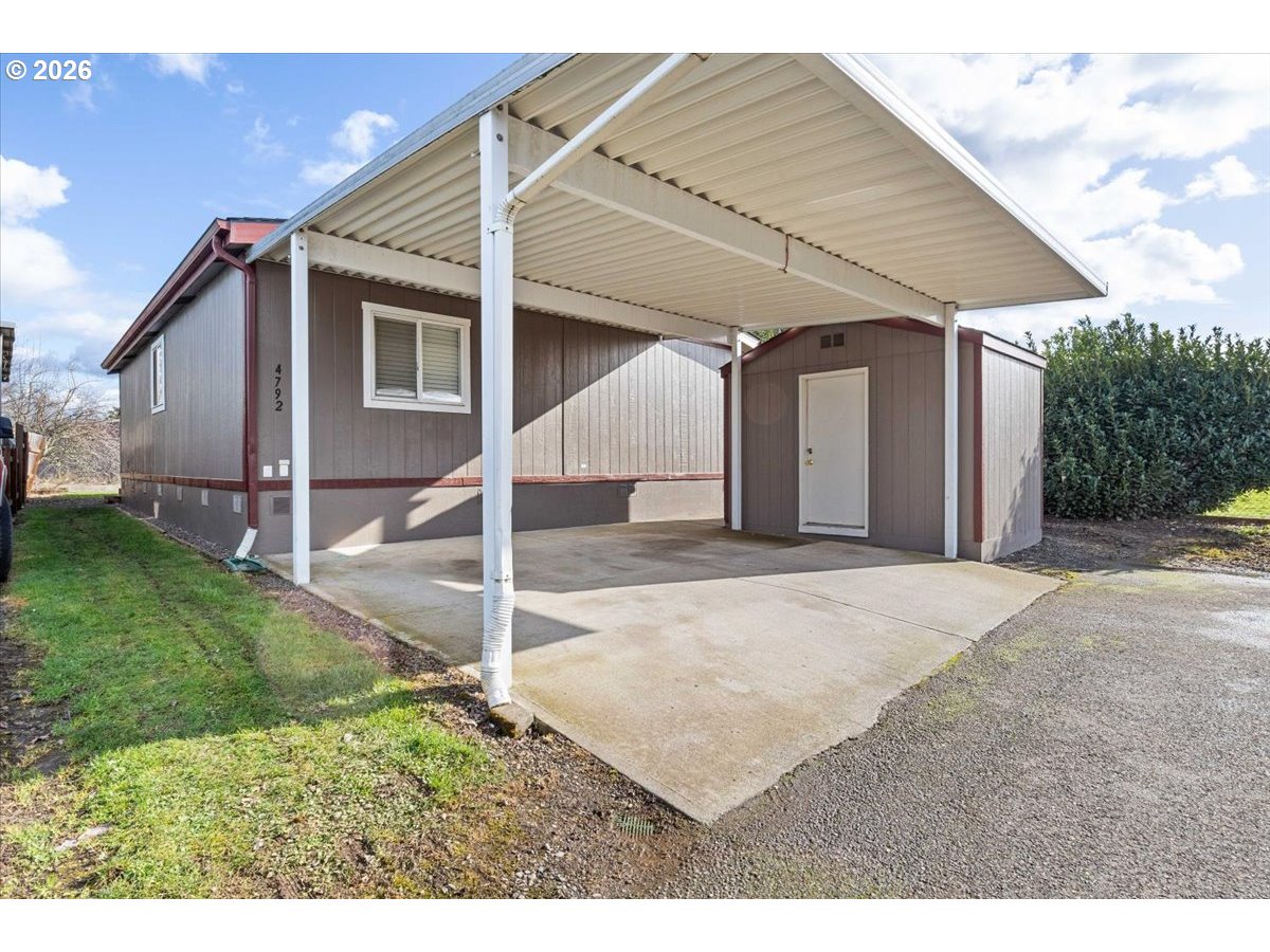 32700 SE LEEWOOD LN UNIT 108, Boring, OR, 97009