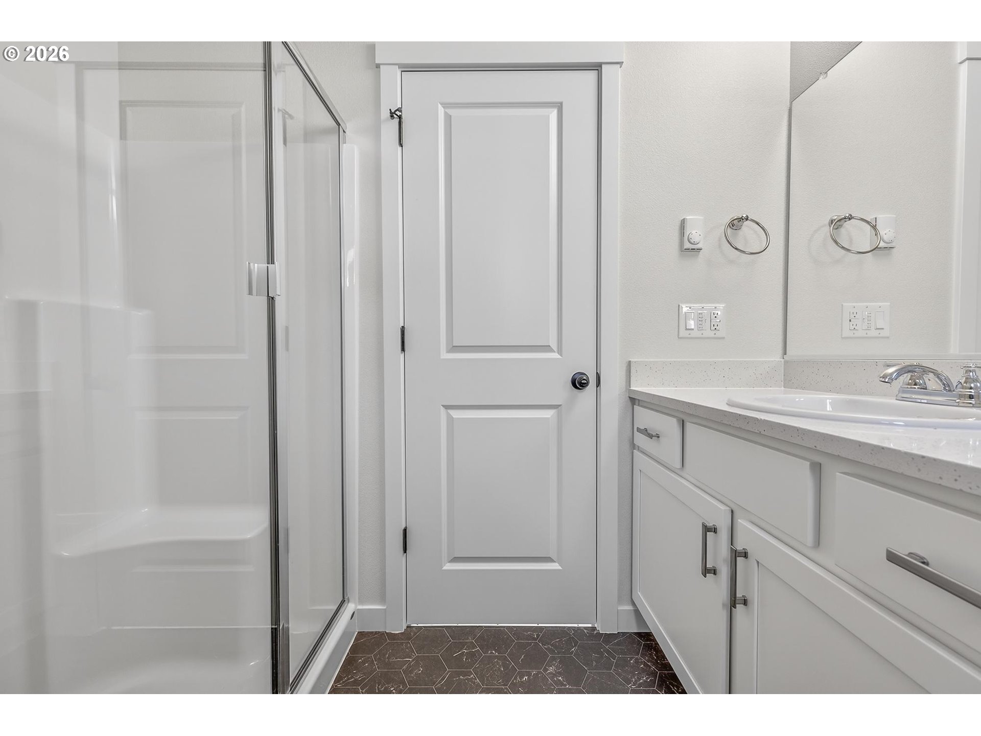 Photo #17: 673474911 Listing: Photo #17