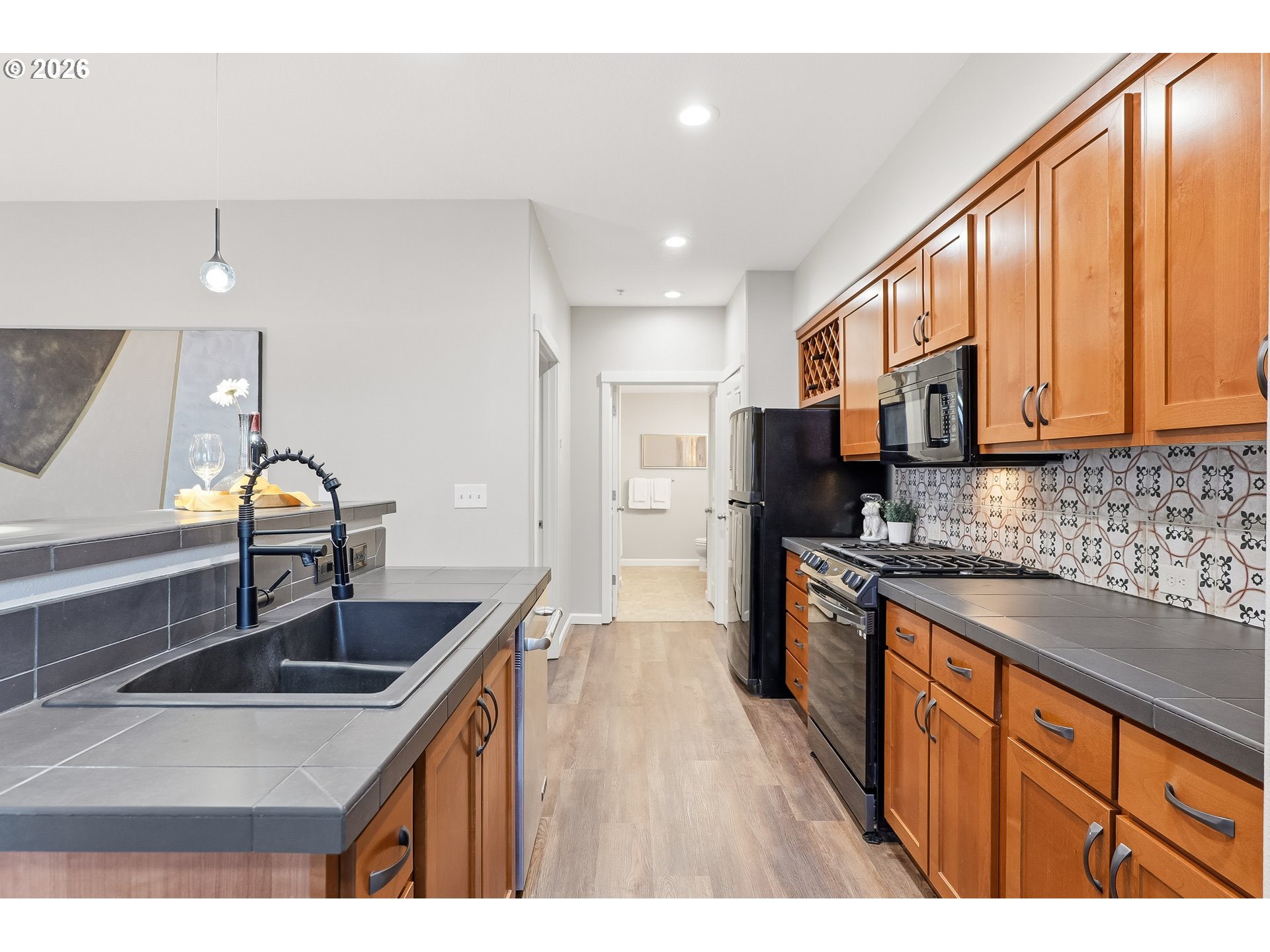 Photo #5: 673570283 Listing: Photo #5