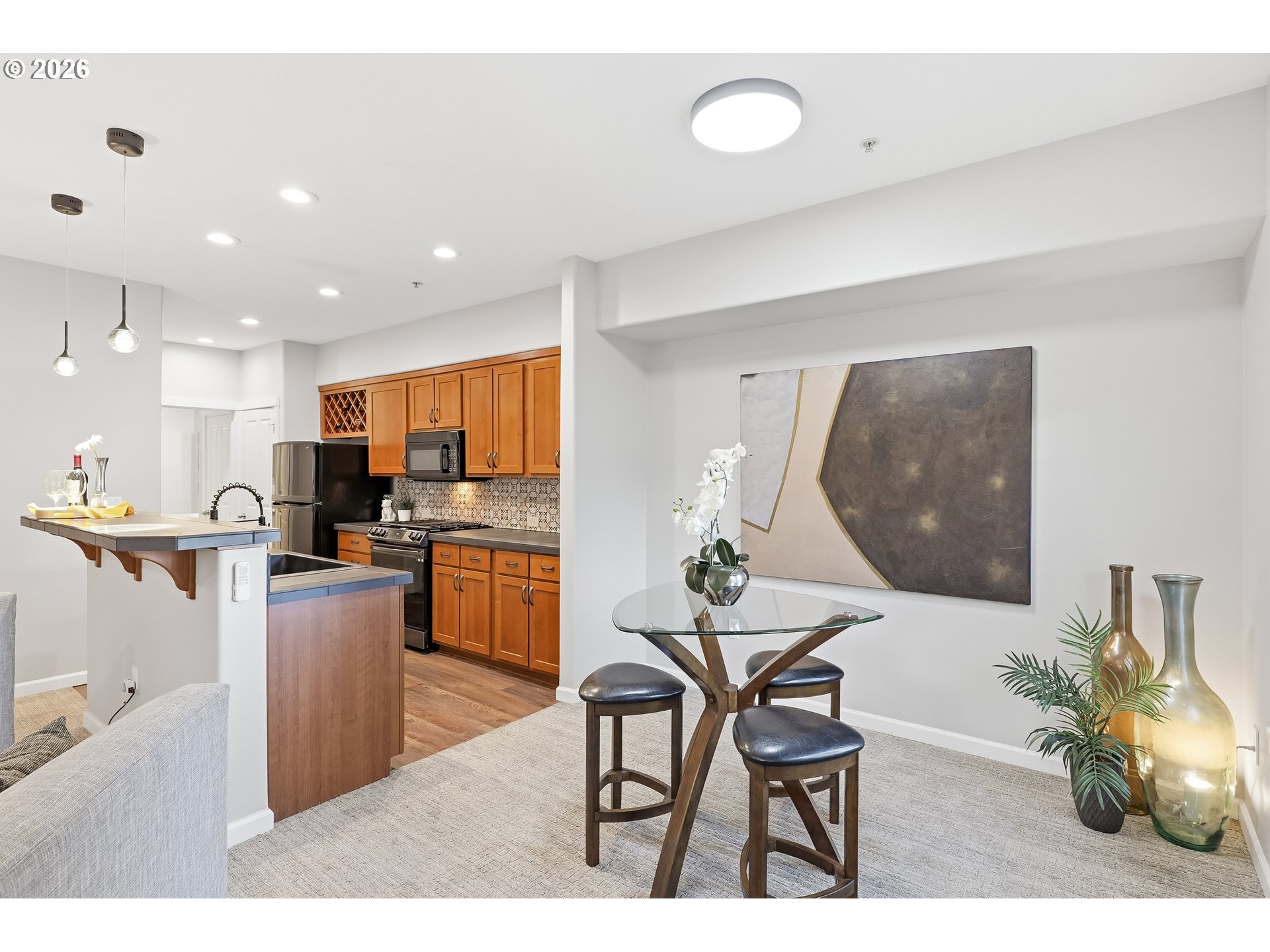 Photo #6: 673570283 Listing: Photo #6