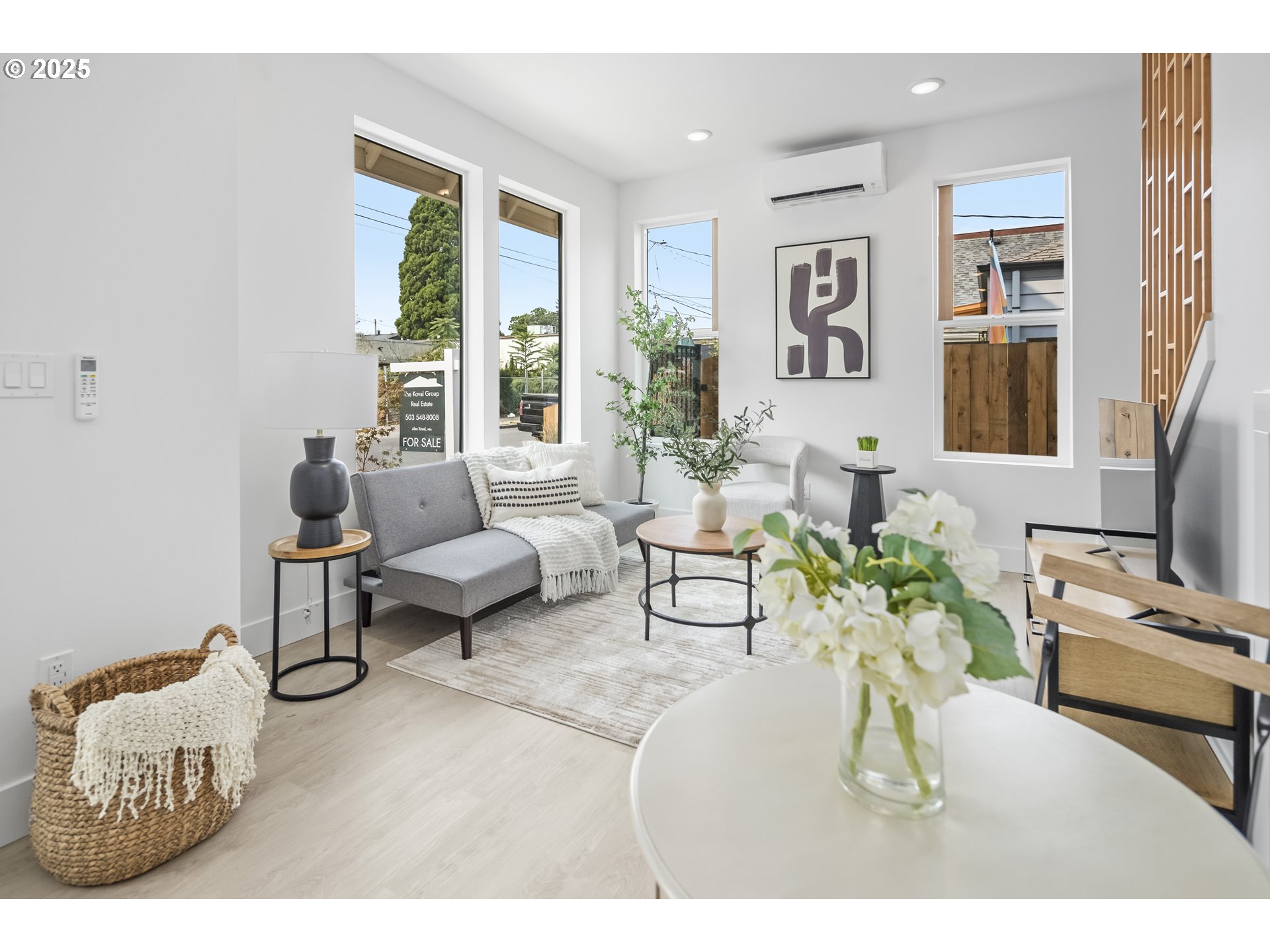 Photo #4: 673637833 Listing: Photo #4