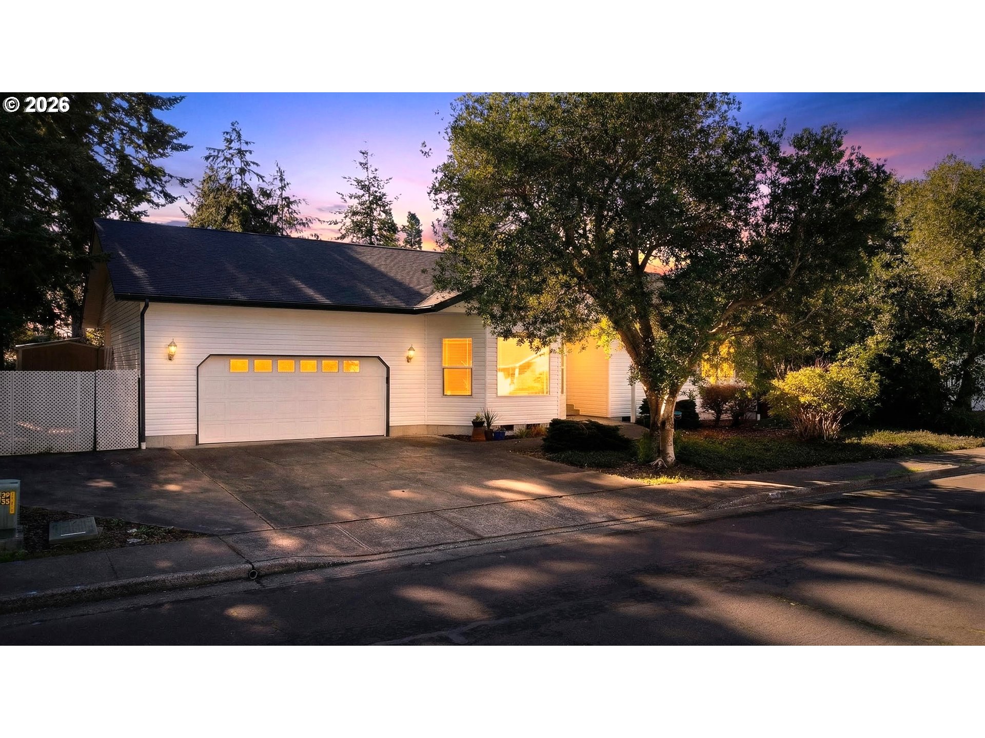 2284 21ST, Florence, OR, 97439