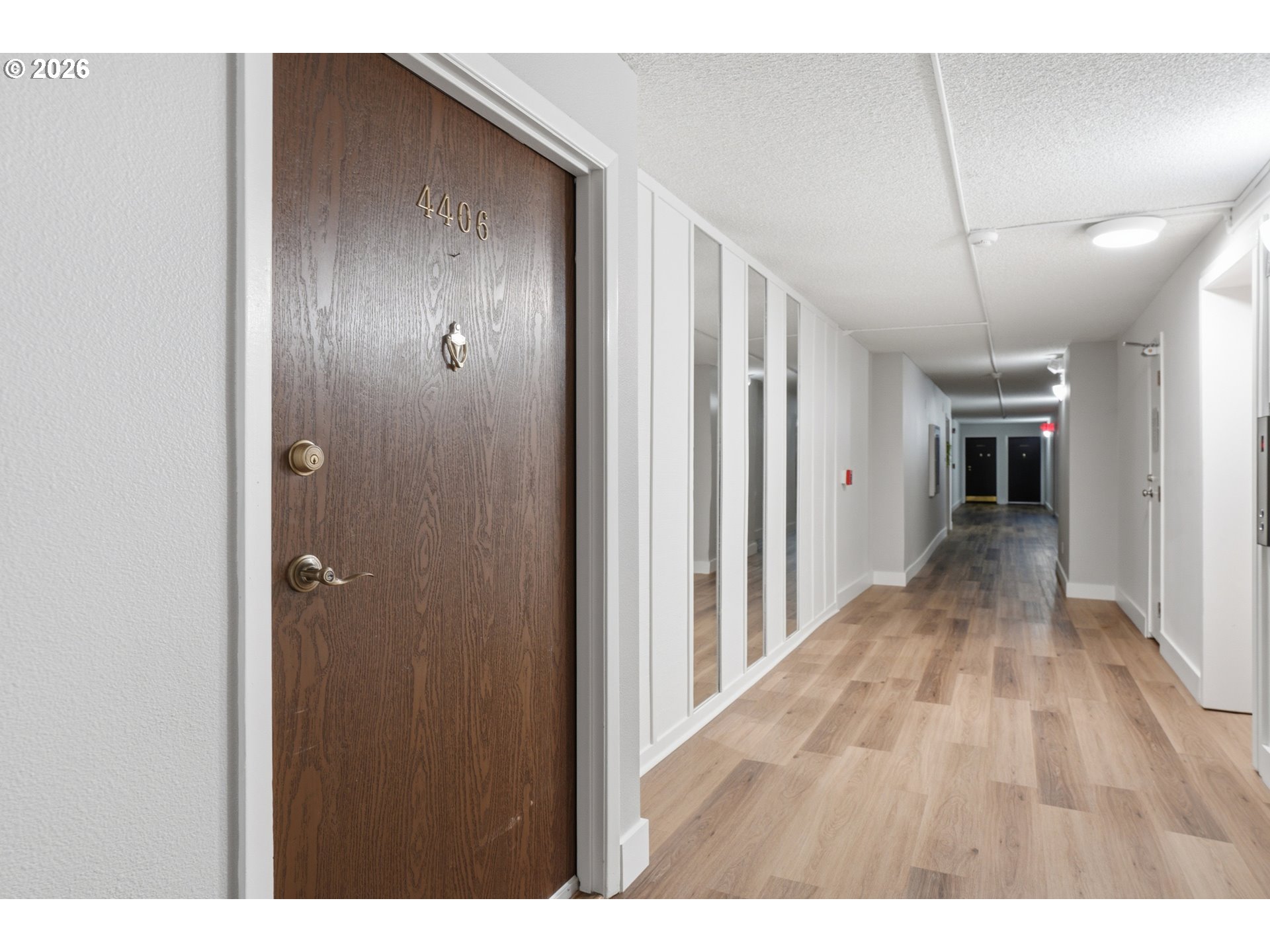 Photo #2: 674212305 Listing: Photo #2