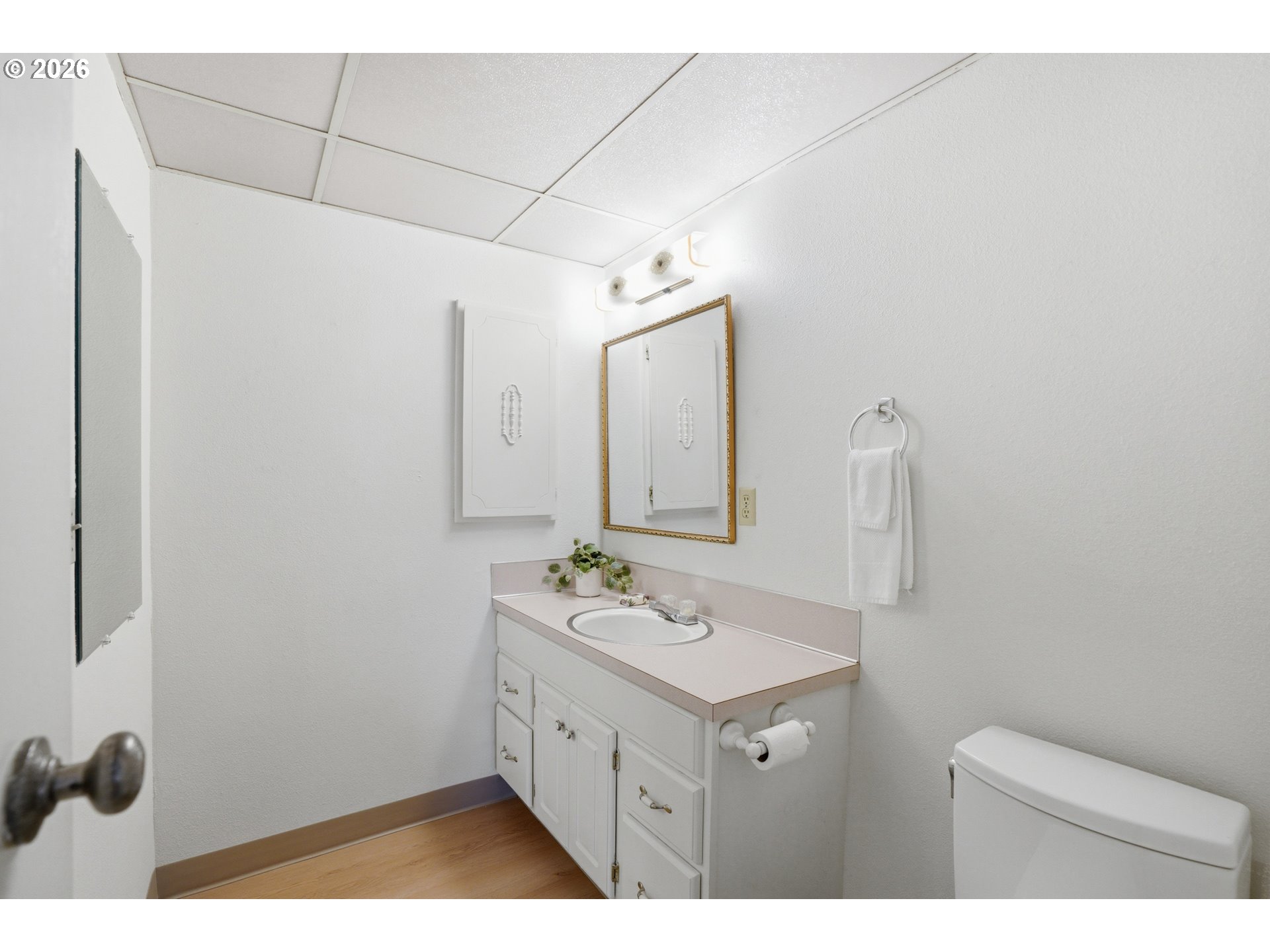 Photo #8: 674212305 Listing: Photo #8