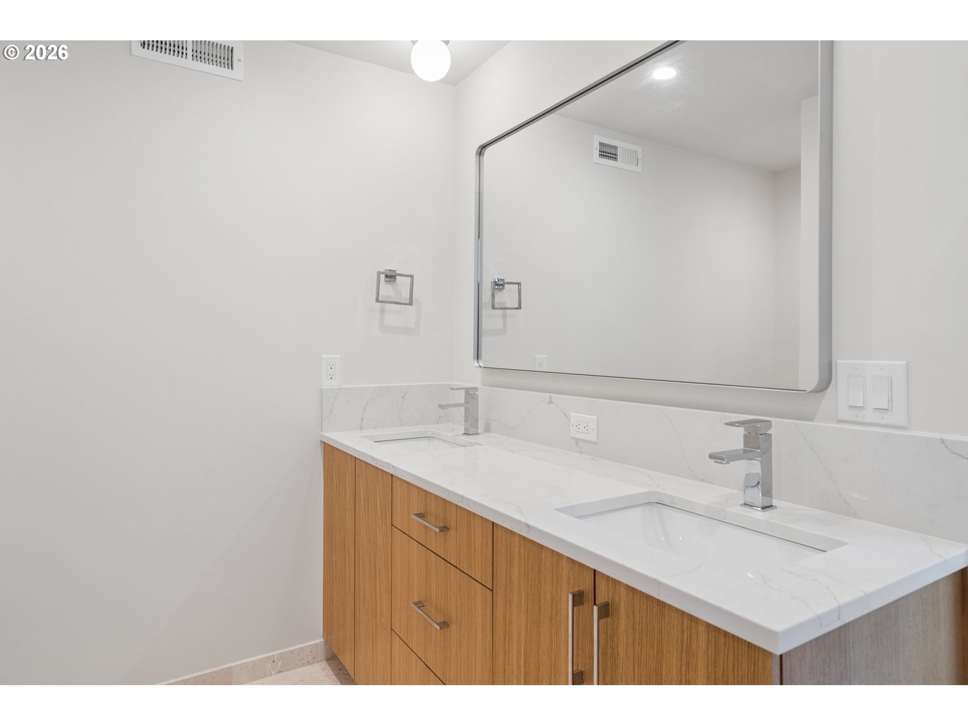 Photo #17: 674529452 Listing: Photo #17