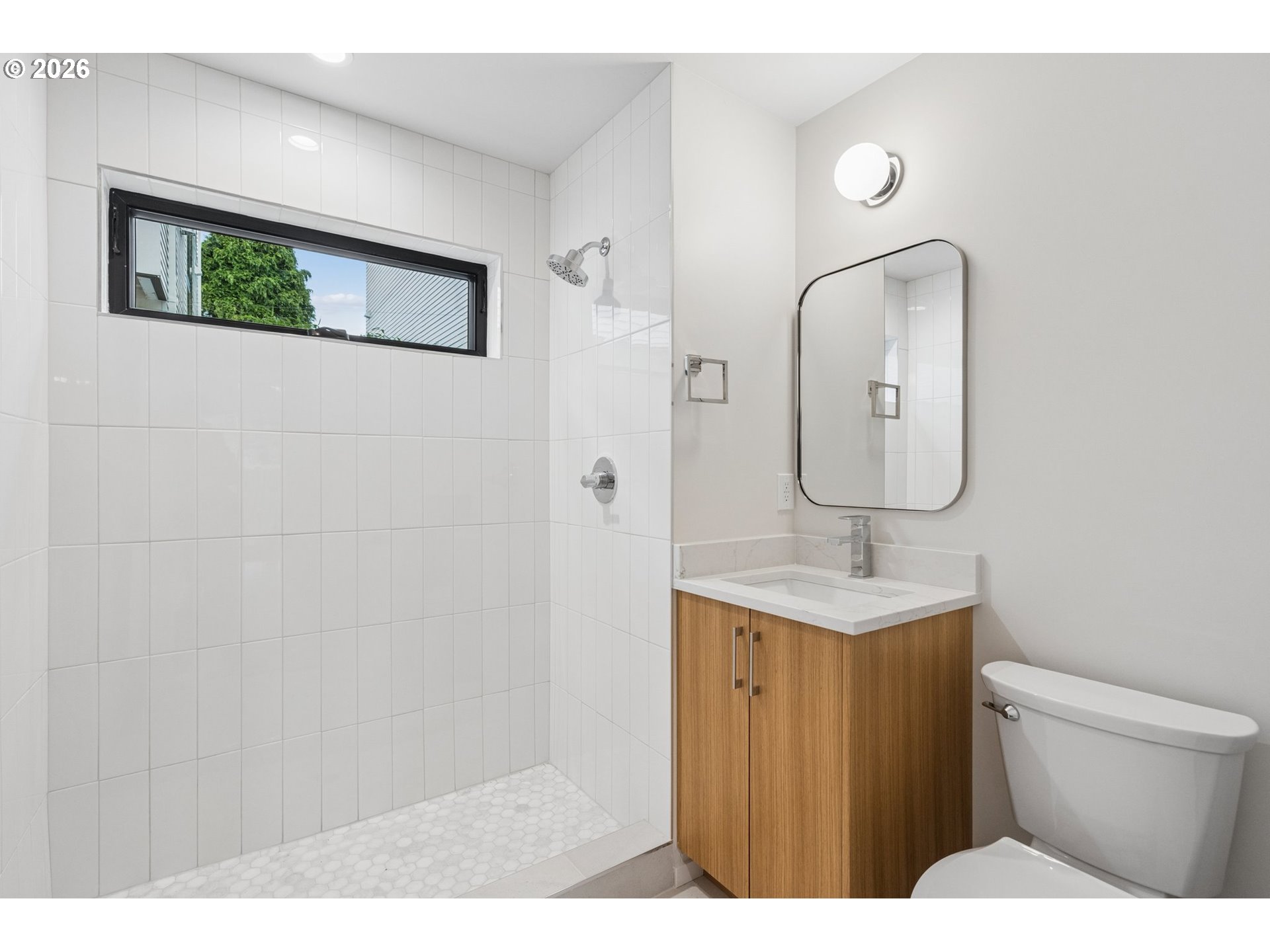 Photo #3: 674529452 Listing: Photo #3