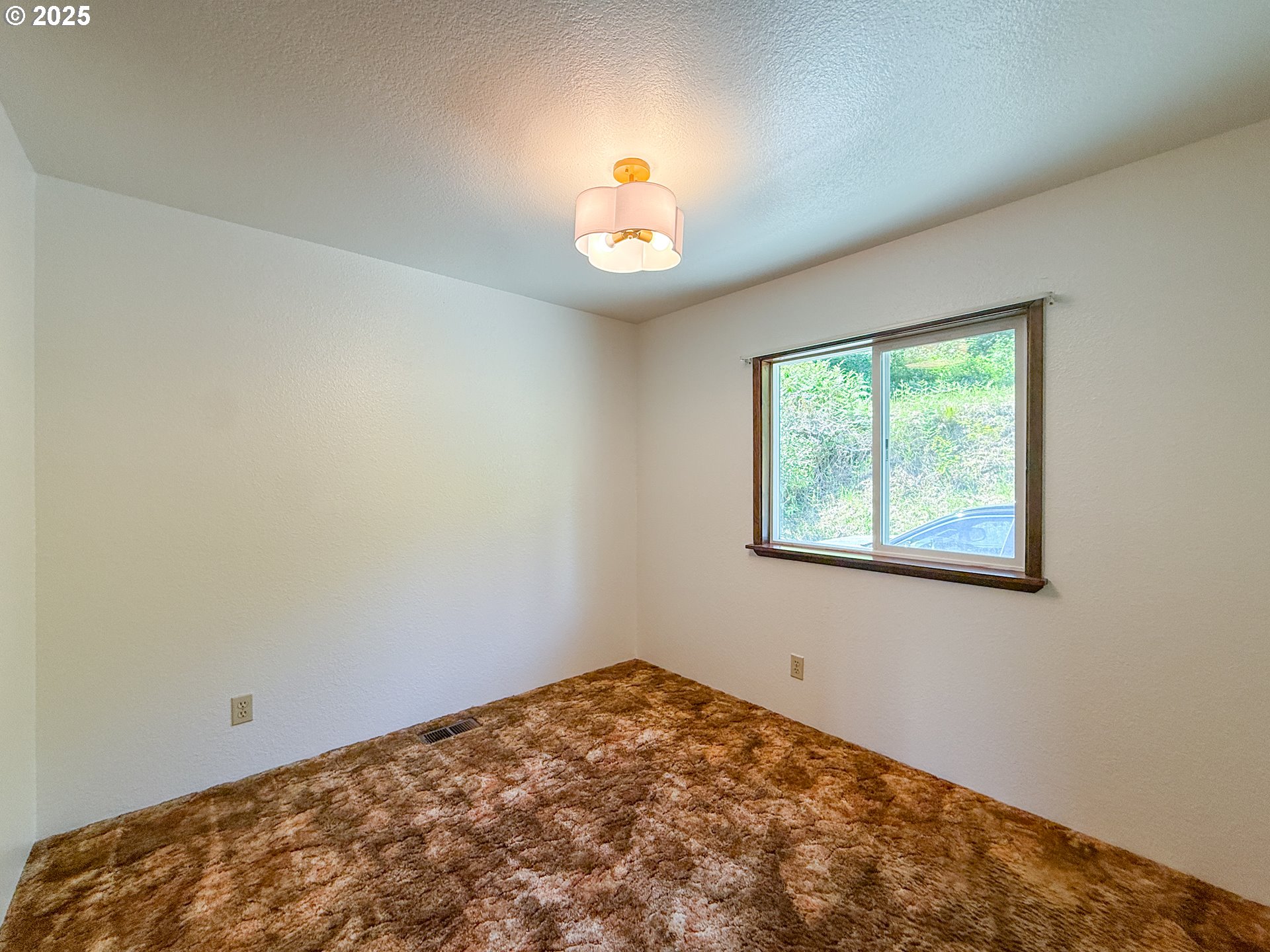 96134 FOXGLOVE WAY, Brookings, OR, 97415