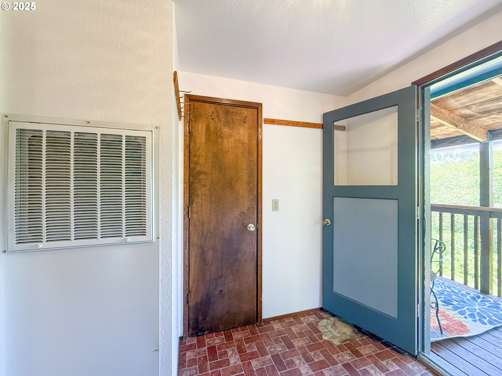 96134 FOXGLOVE WAY, Brookings, OR, 97415