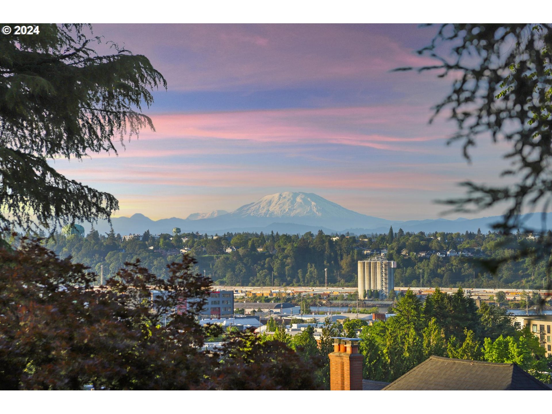 2514 NW Westover RD, Portland, OR, 97210