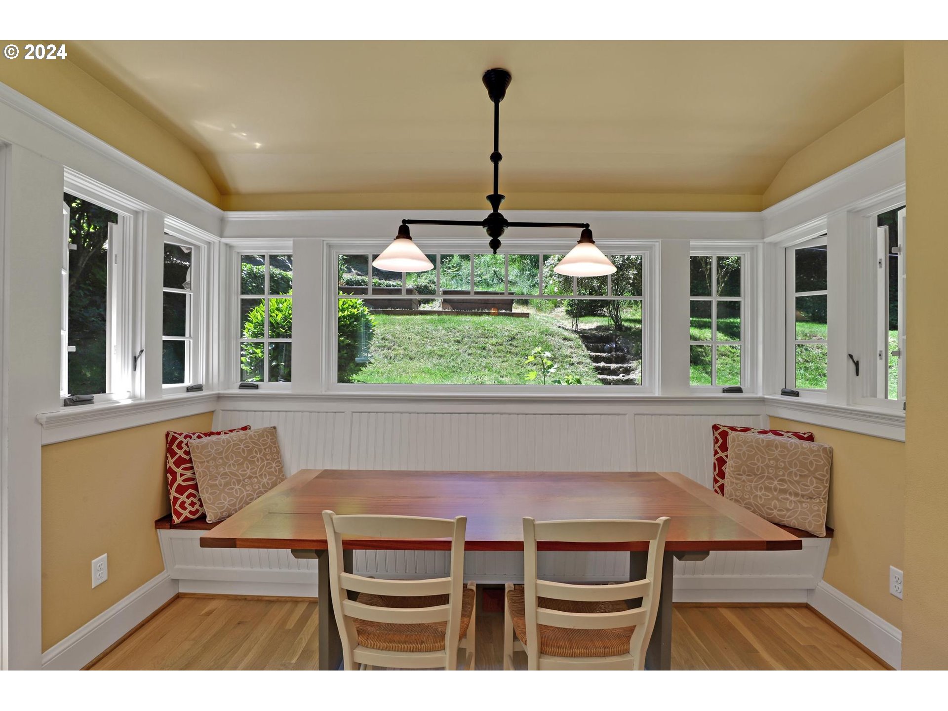 2514 NW Westover RD, Portland, OR, 97210