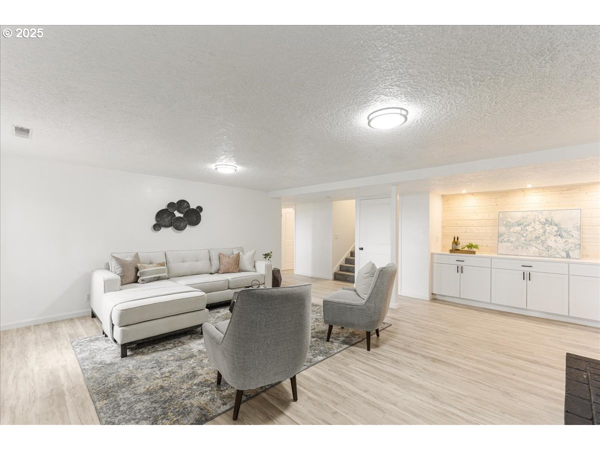 14041 NW MASON HILL RD, North Plains, OR, 97133