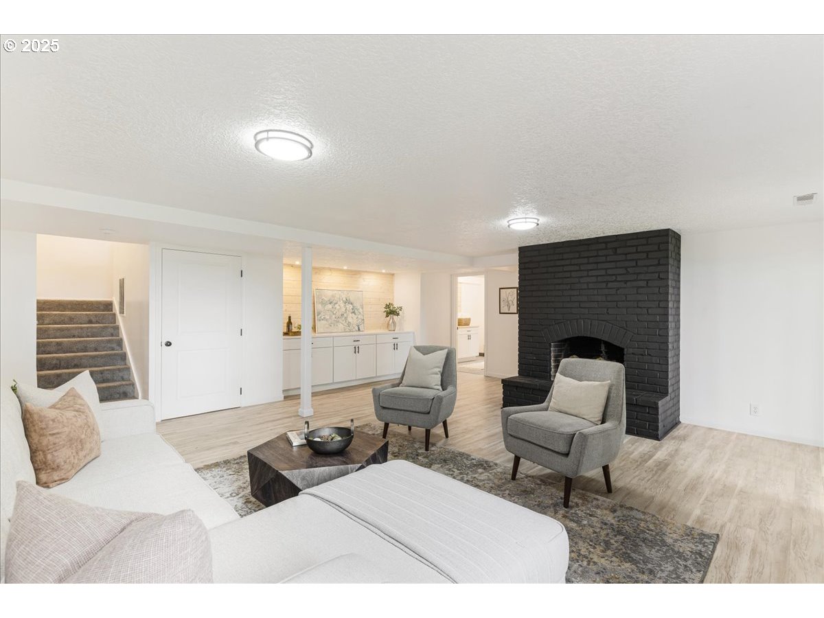 14041 NW MASON HILL RD, North Plains, OR, 97133