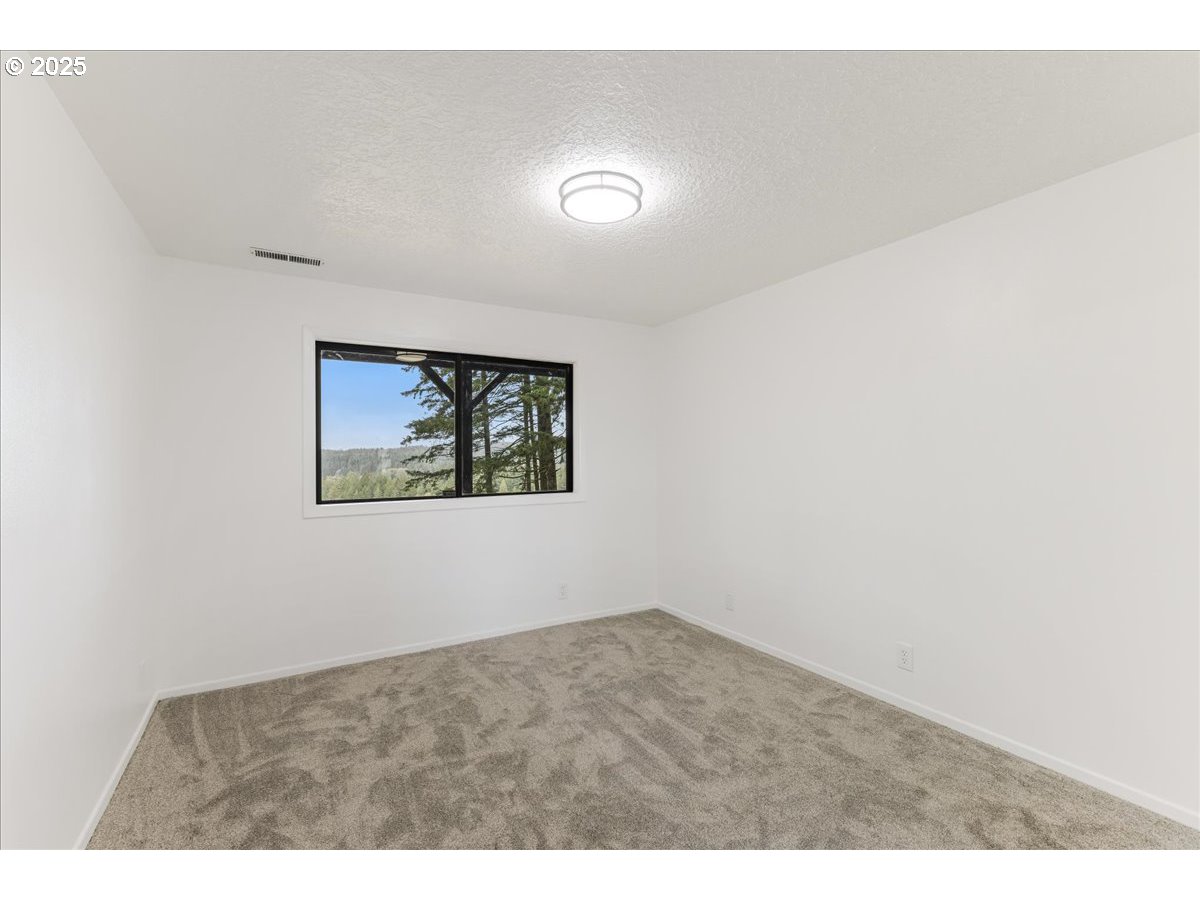 14041 NW MASON HILL RD, North Plains, OR, 97133