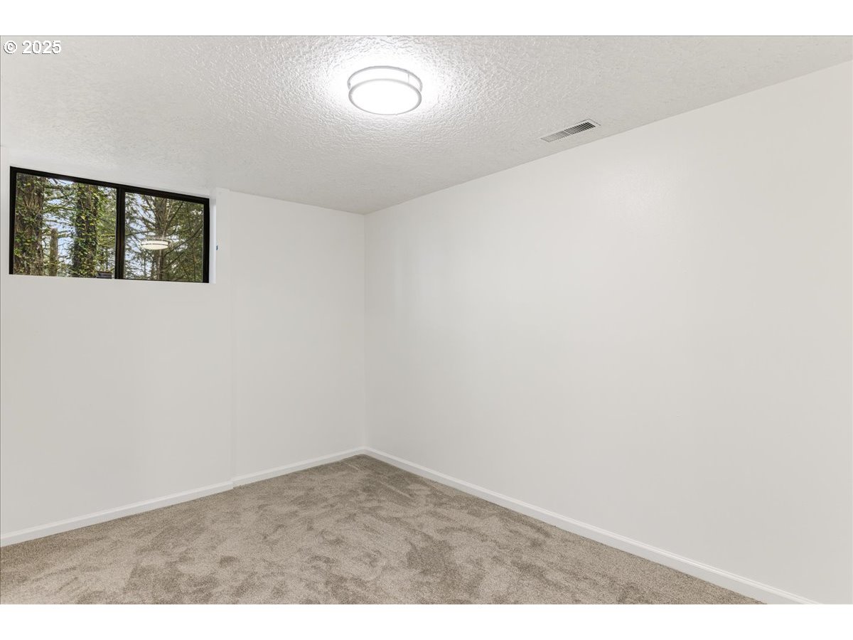 14041 NW MASON HILL RD, North Plains, OR, 97133