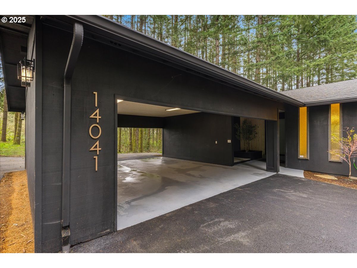 14041 NW MASON HILL RD, North Plains, OR, 97133
