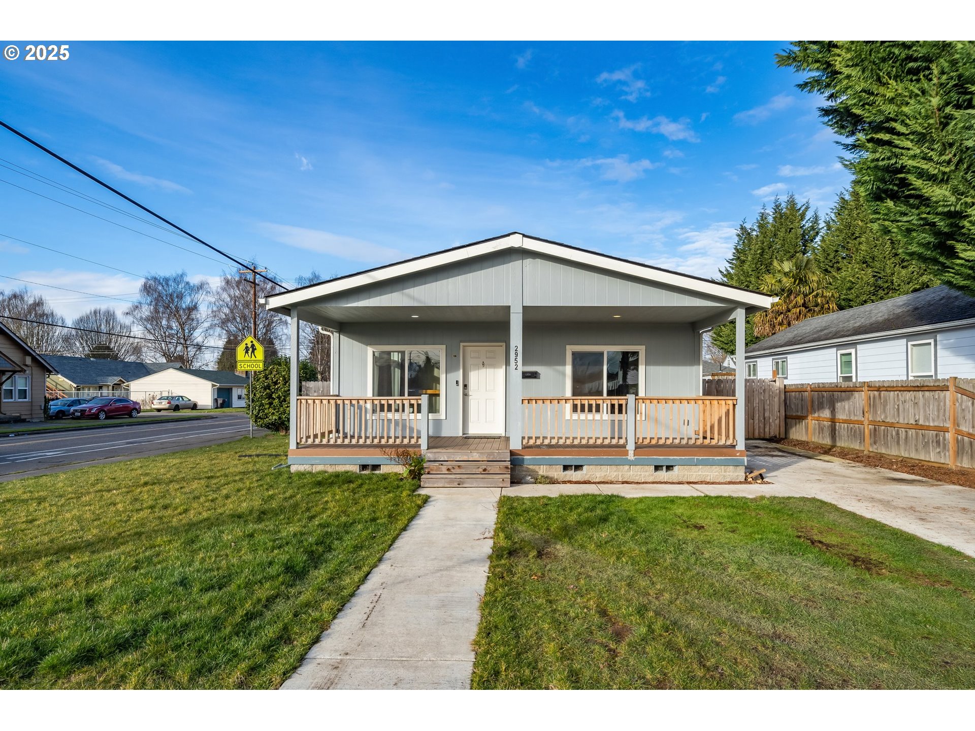 Photo of 2952 GARFIELD ST Longview WA 98632