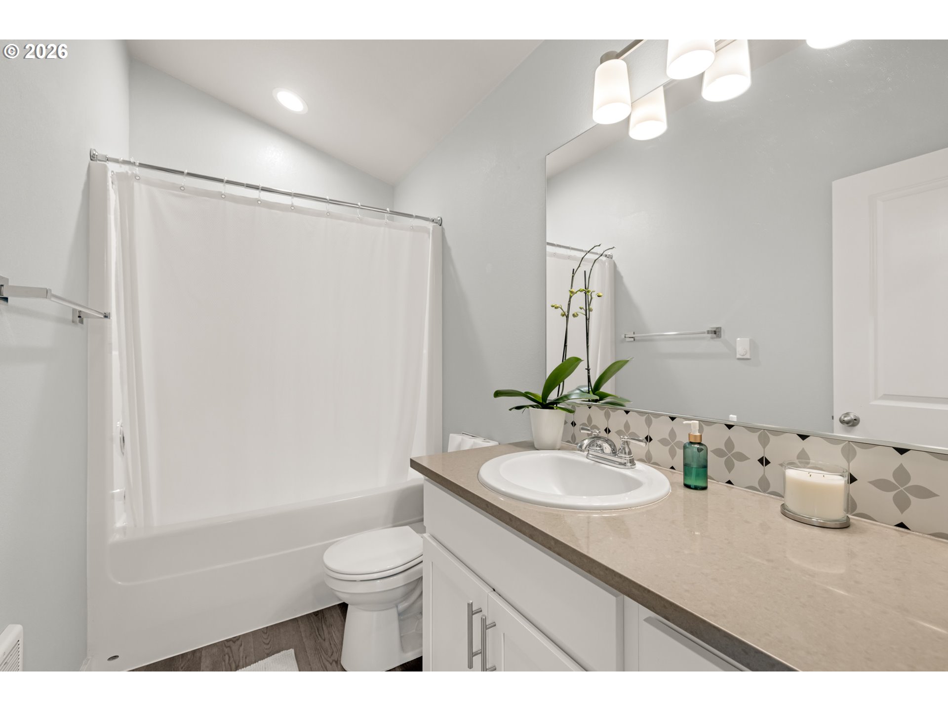 Photo #22: 675455237 Listing: Photo #22