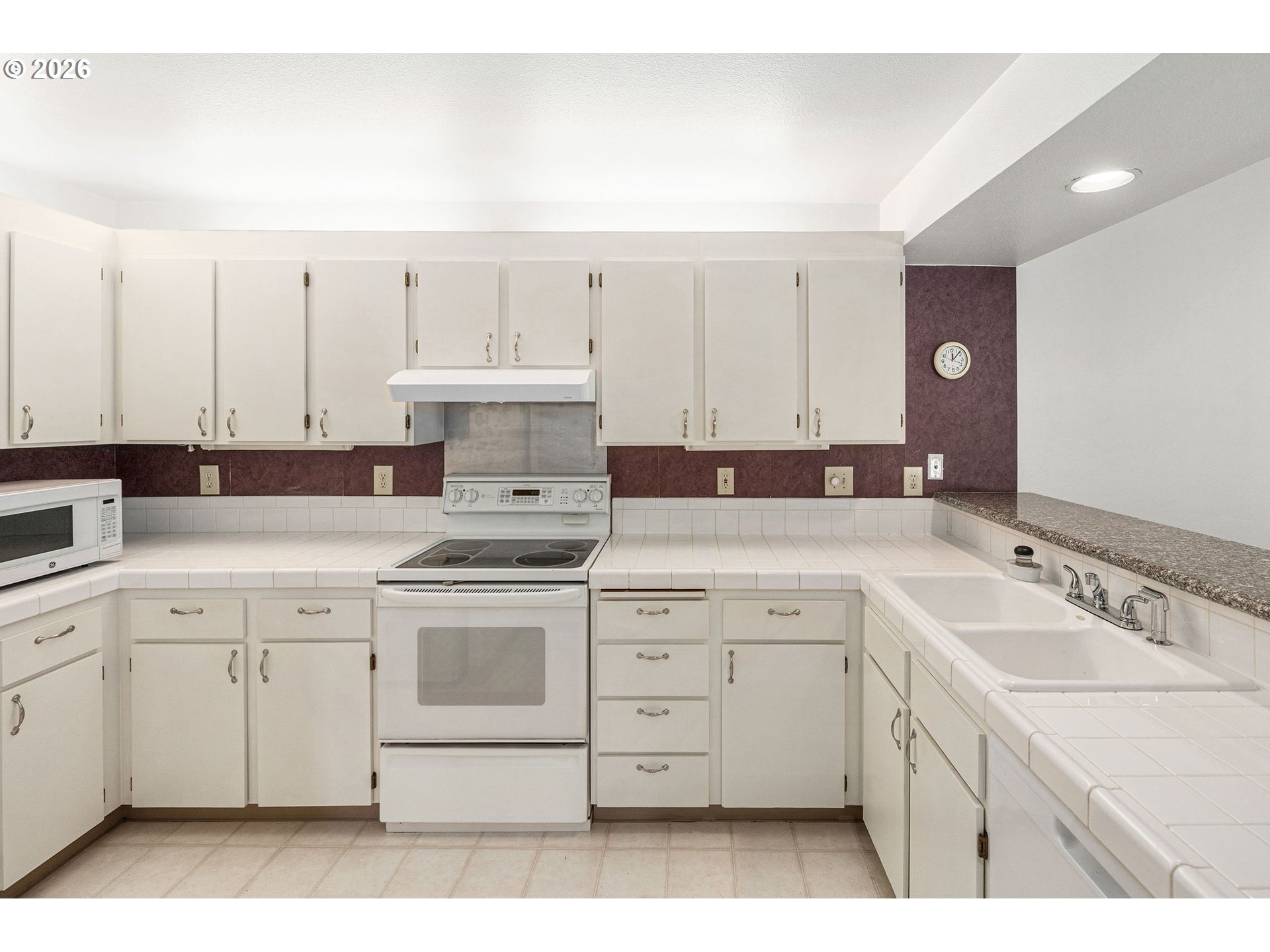 Photo #19: 676026952 Listing: Photo #19