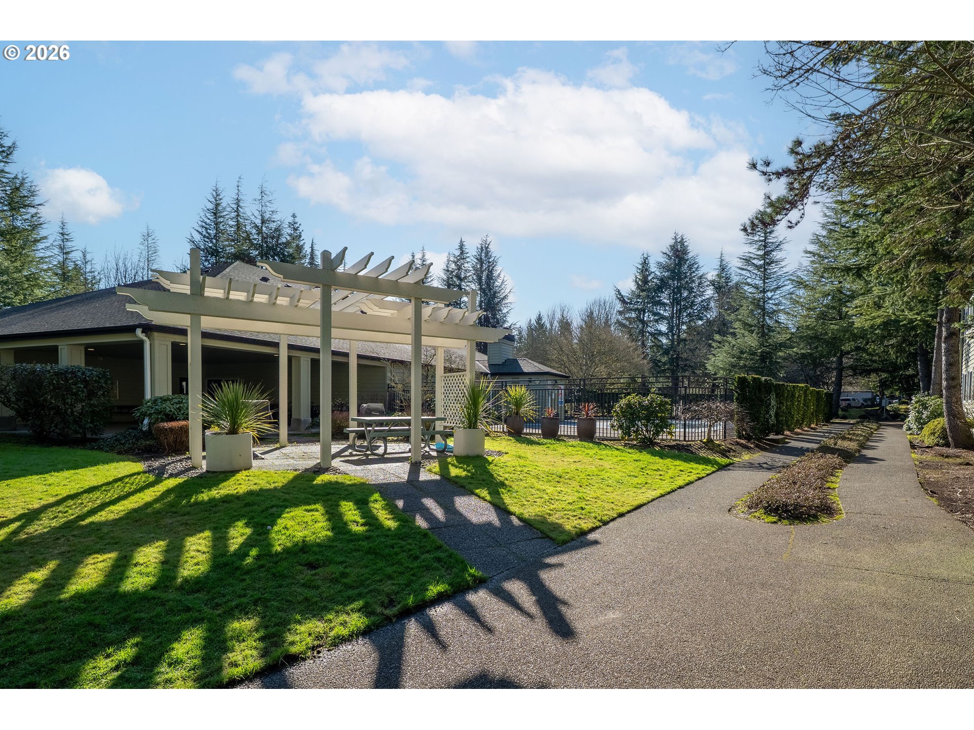 Photo #31: 676026952 Listing: Photo #31