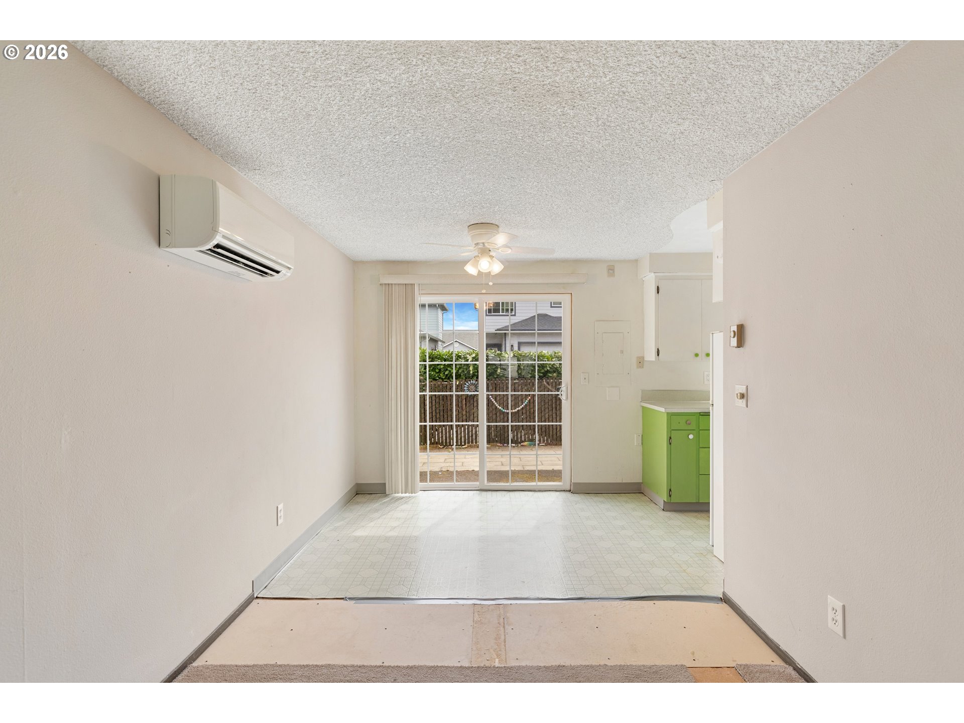 Photo #15: 676144547 Listing: Photo #15