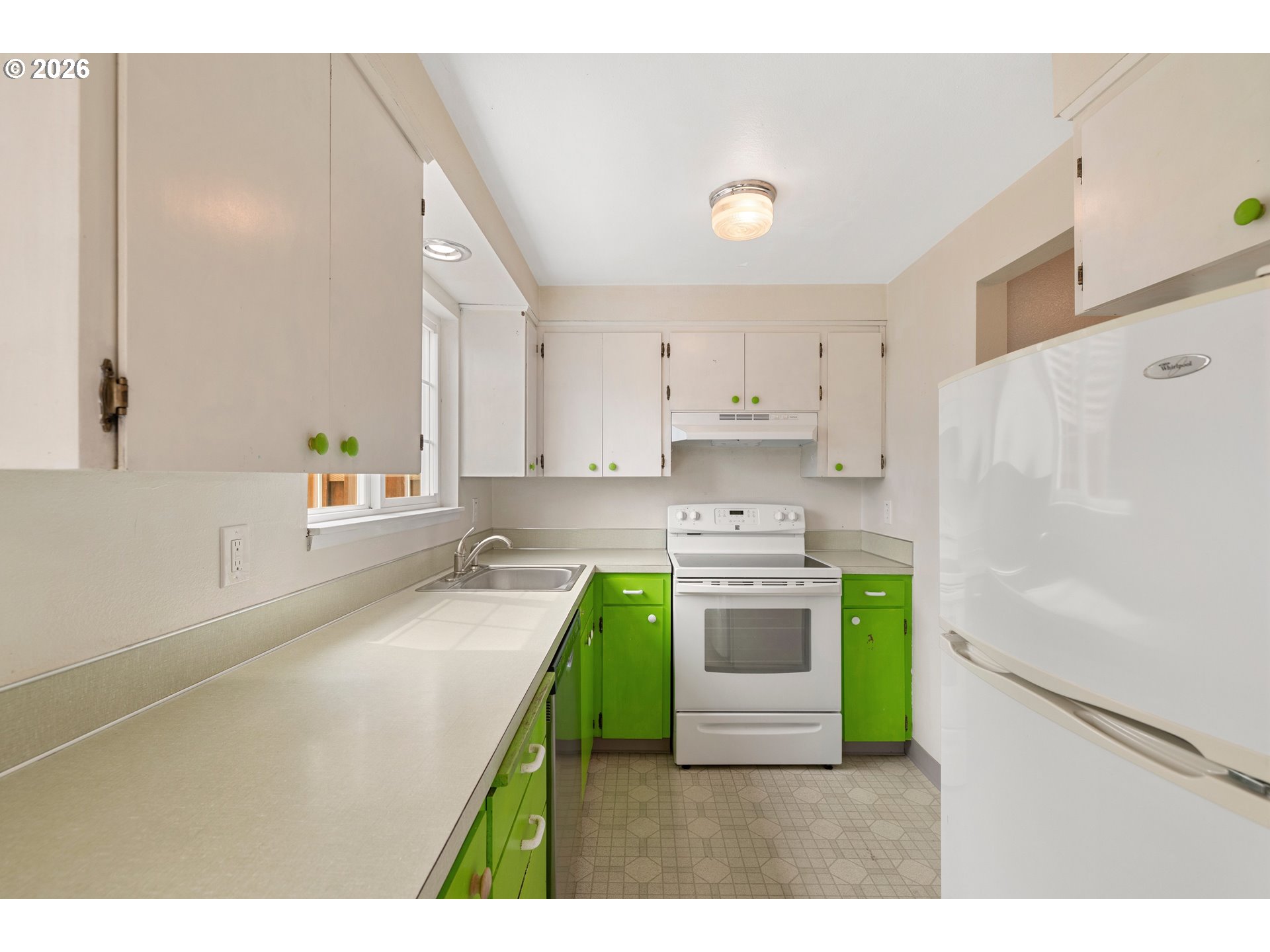 Photo #17: 676144547 Listing: Photo #17