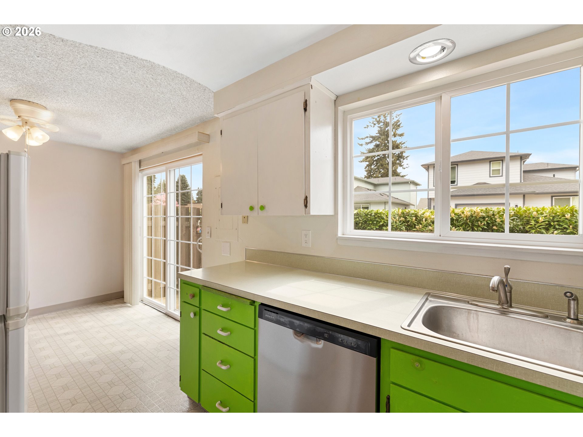 Photo #19: 676144547 Listing: Photo #19