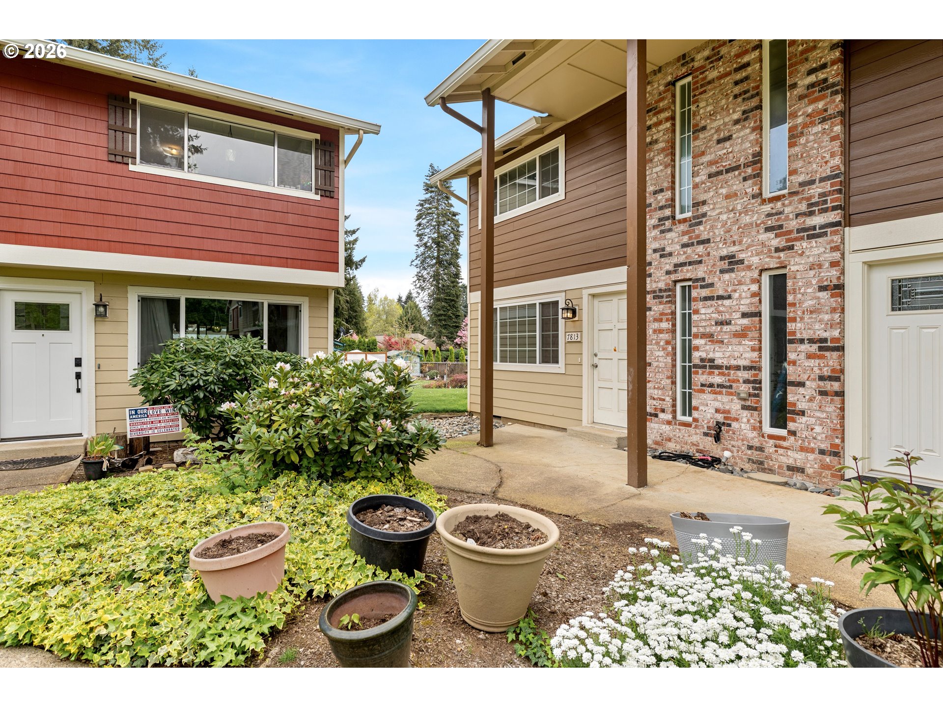 Photo #2: 676144547 Listing: Photo #2