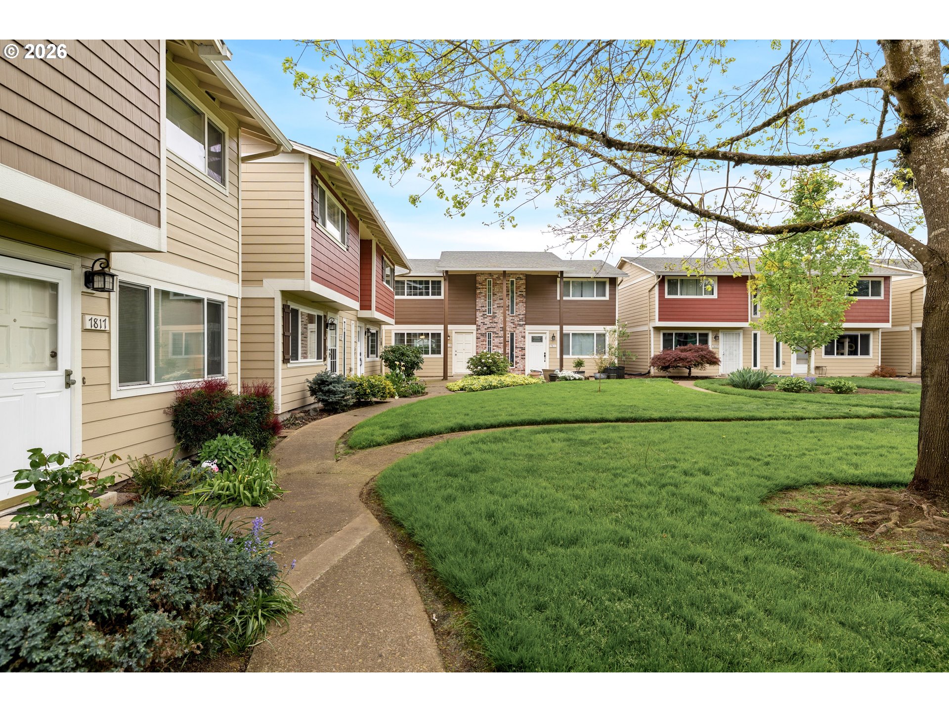 Photo #6: 676144547 Listing: Photo #6