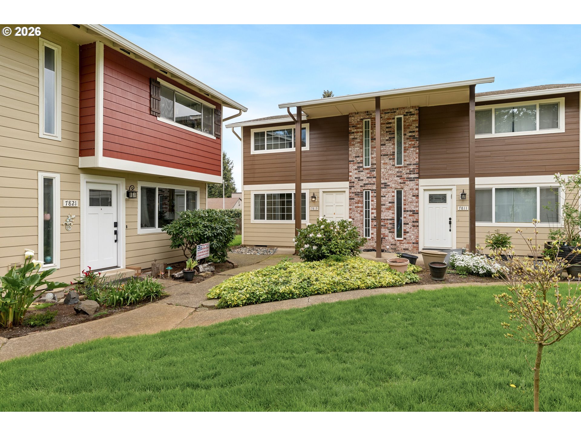 Photo #9: 676144547 Listing: Photo #9